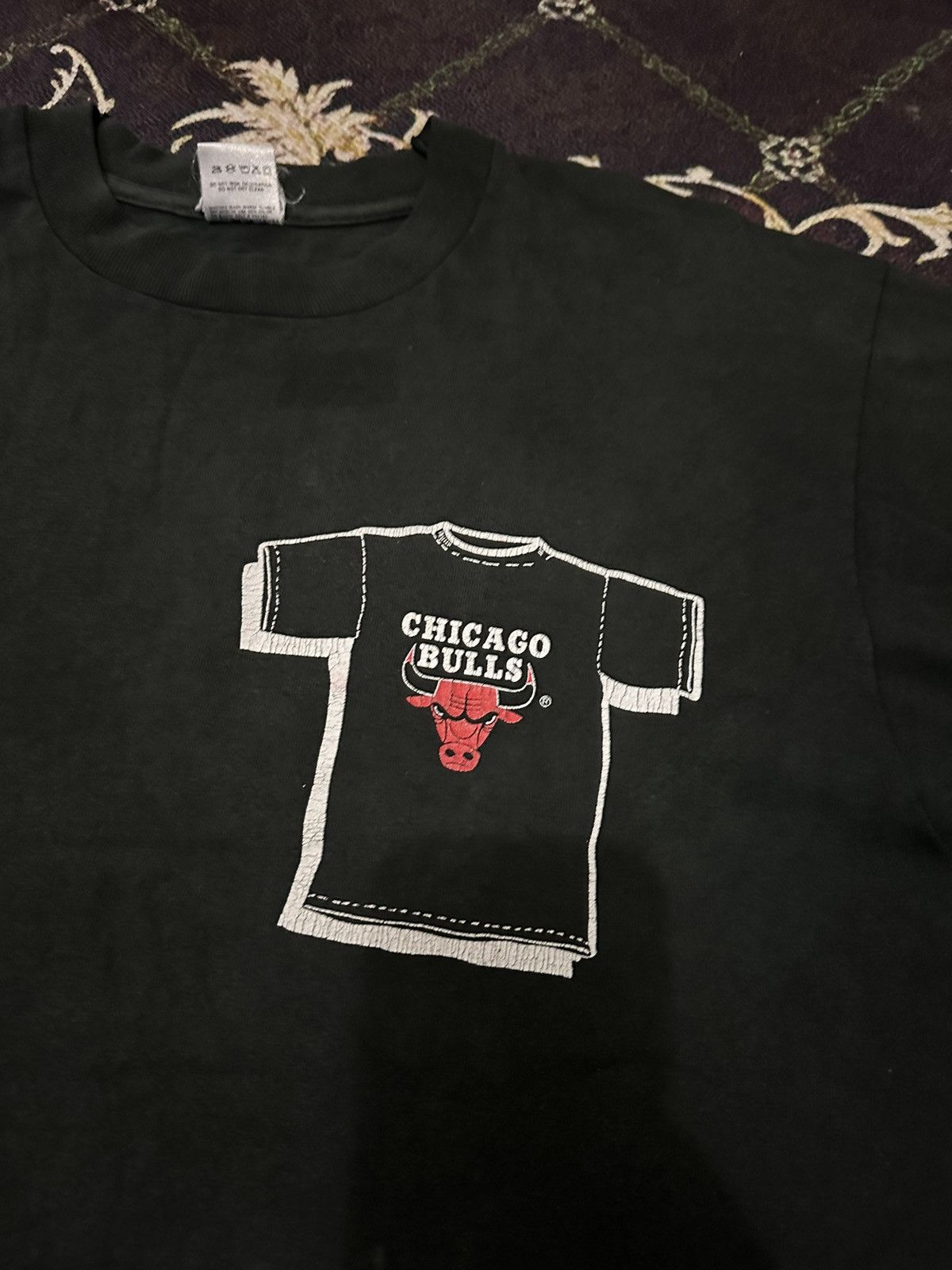 NBA × Vintage Vintage 90s Chicago bulls magic Johnson Size US L / EU 52-54 / 3 - 6 Thumbnail