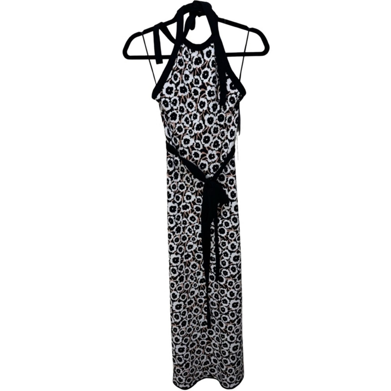 jazz sequin halter dress in silver Halter Neck Sequin Maxi Dress – Fern & Moon