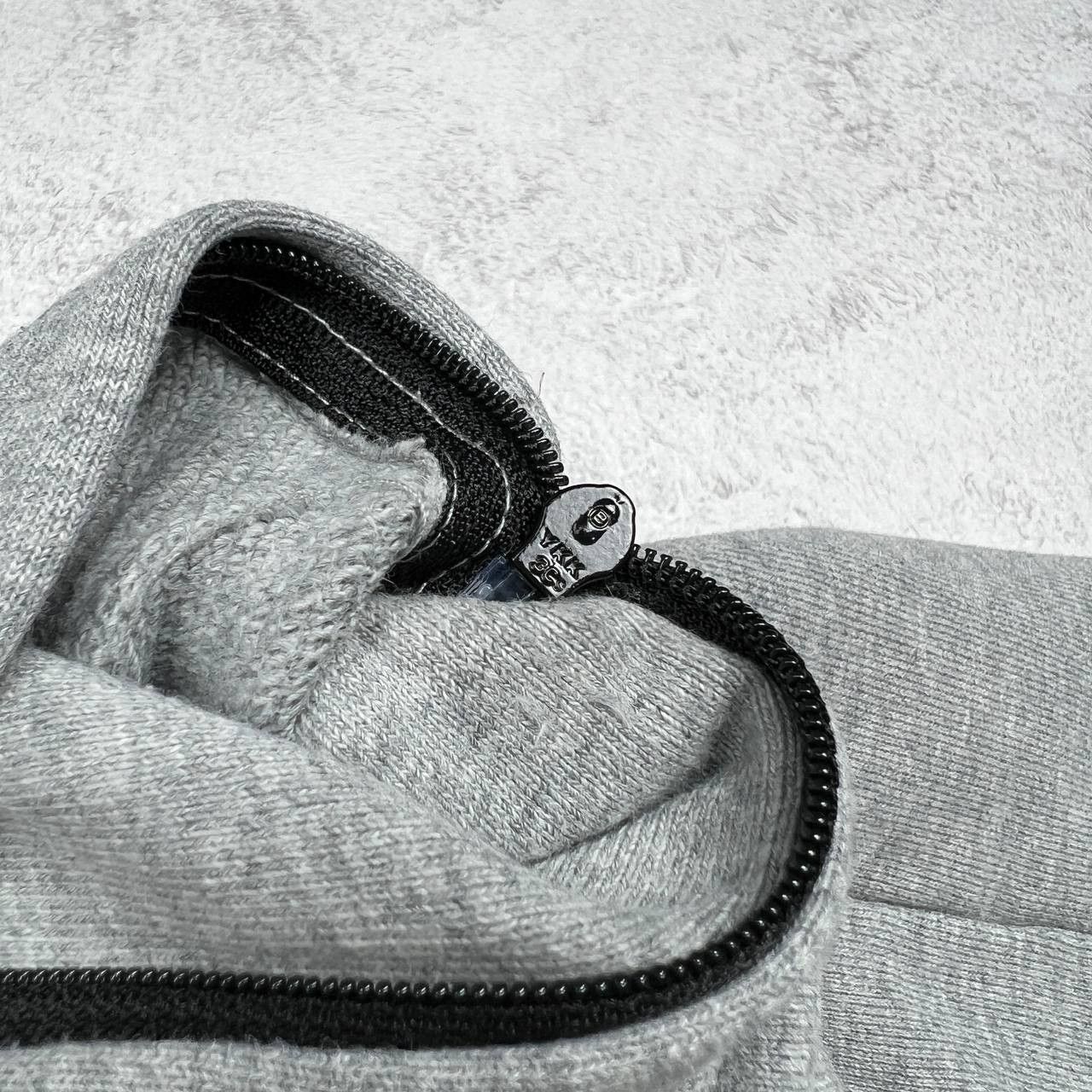 C.P. Company C.P. Company Grey Crew Neck Sweatshirt Arm Lens Logo Detail Size US S / EU 44-46 / 1 - 14 Thumbnail