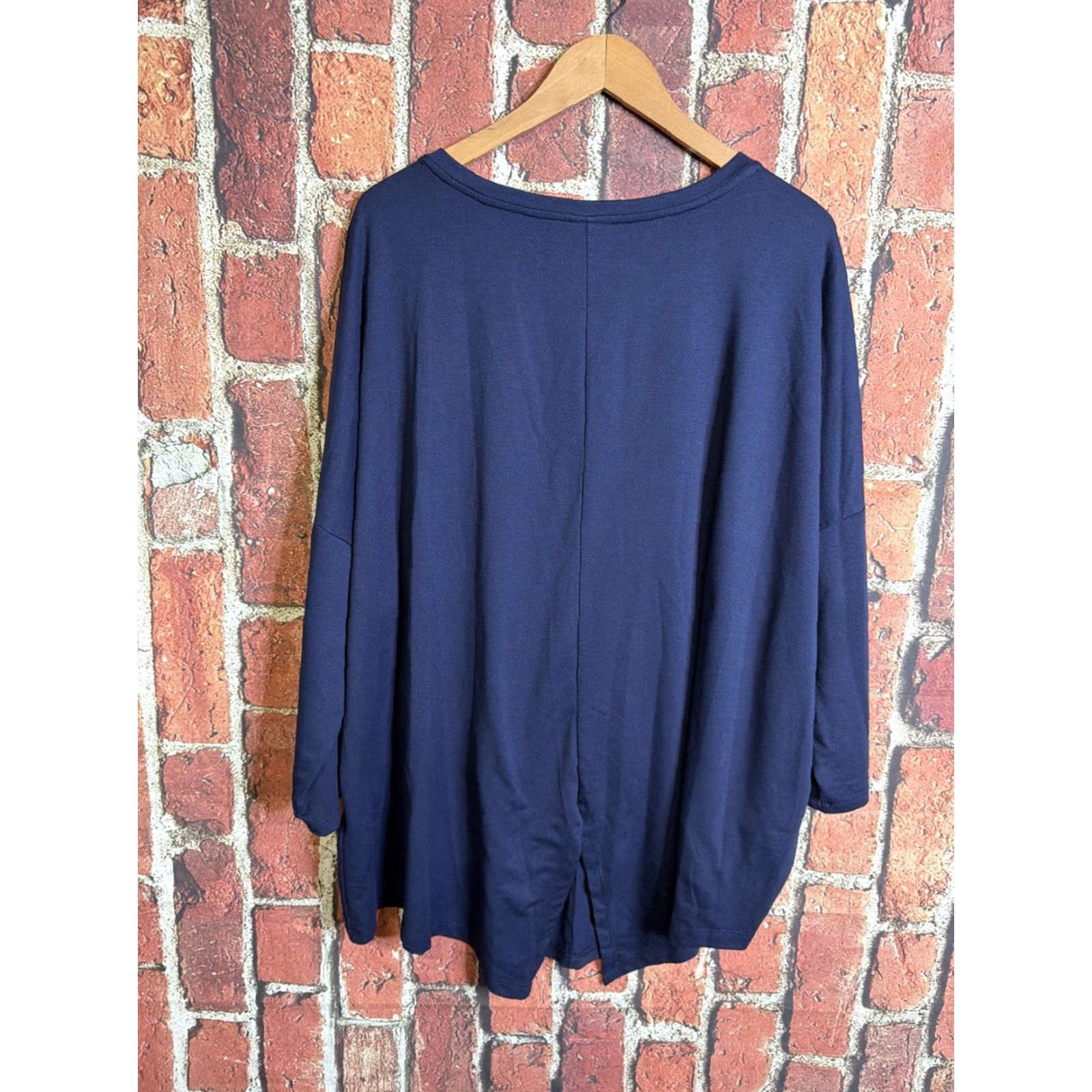 Avenue Avenue Blouse Shirt Womens Plus Size 26/28 Blue Colorblock 3/4 Sleeve Viscose Knit Top Size 4XL / US 24-26 - 4 Thumbnail