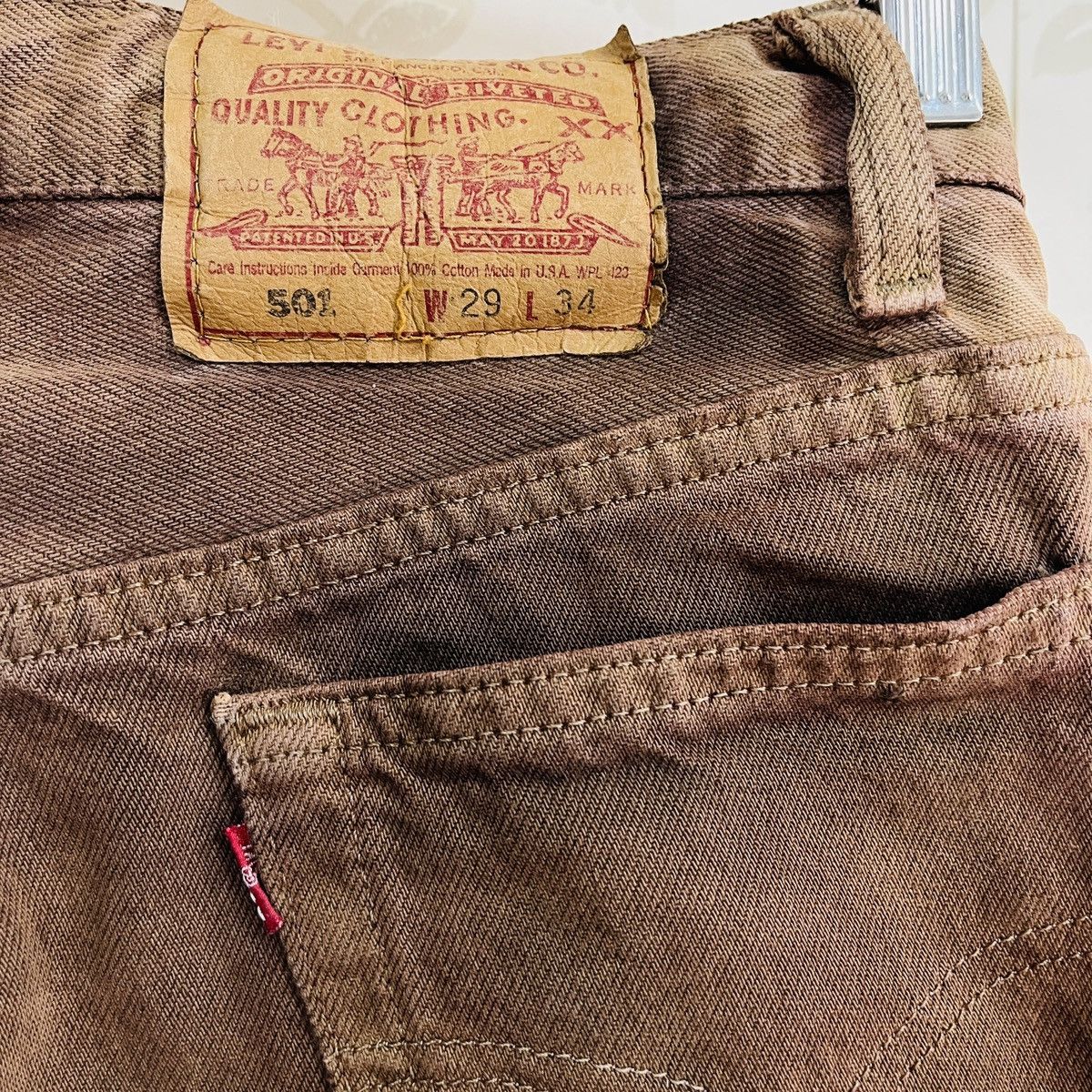 Levi's Vintage Clothing Distressed Vintage Levis 501 Buttonfly Faded Jeans Size US 29 - 12 Thumbnail
