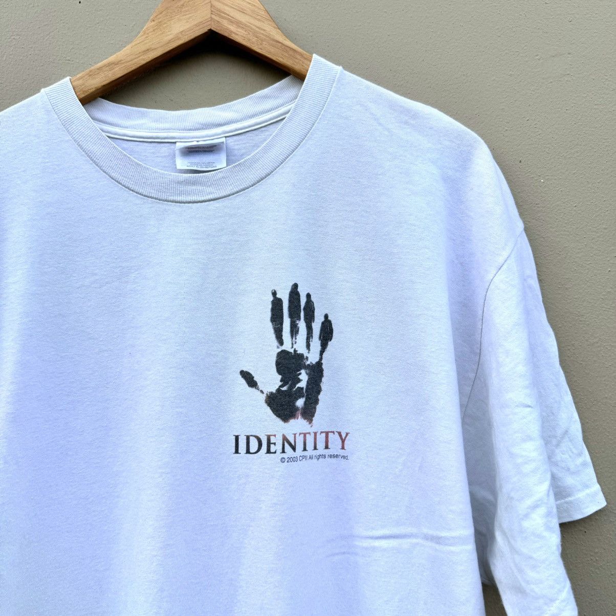 Vintage Vintage identity movie 2003 tee Size US XL / EU 56 / 4 - 2 Thumbnail