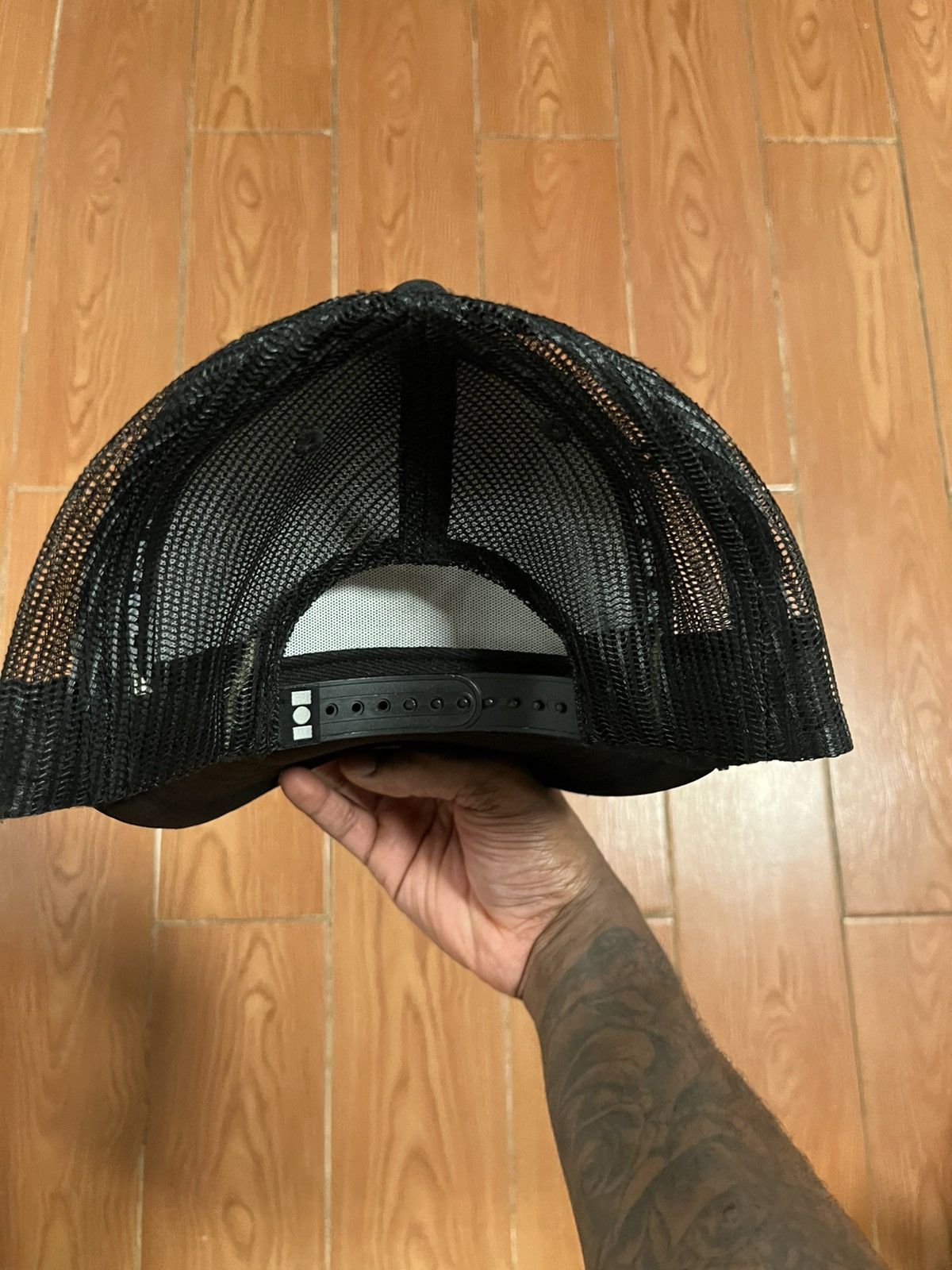 Nahmias Nahmias made the mircale way trucker hat Size ONE SIZE - 4 Thumbnail