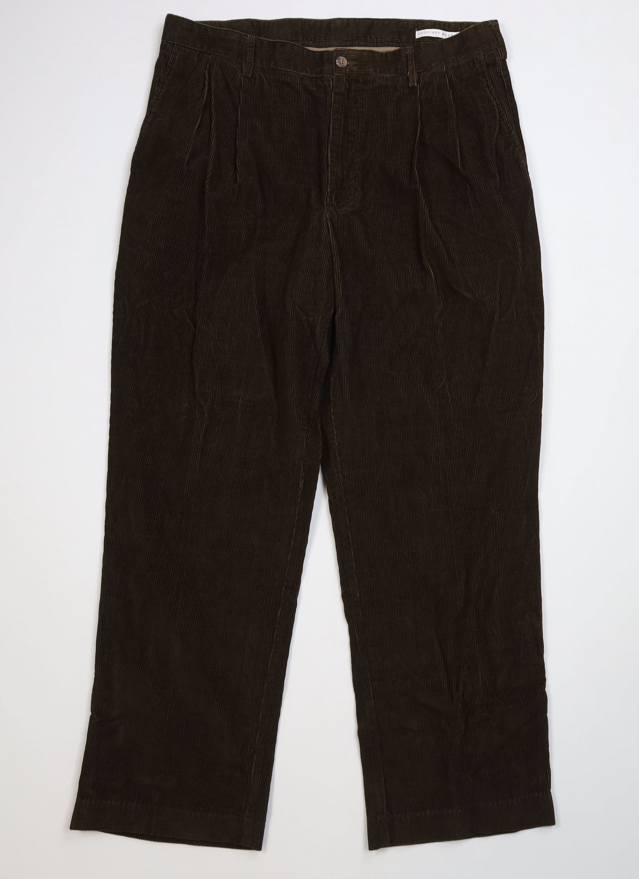 Vintage Vintage 90s Streetwear Pleated Wide Leg Corduroy Chino Pants Size US 36 / EU 52 - 1 Thumbnail