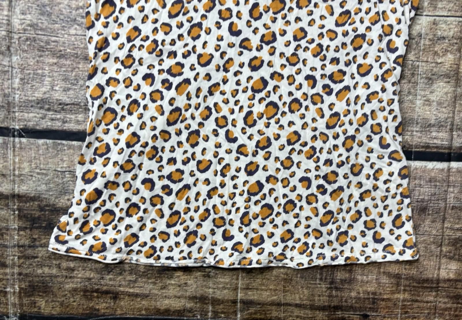 Anthropologie Maeve Anthropologie Top Women's Small Leopard Flutter Sleeve Size S / US 4 / IT 40 - 5 Thumbnail