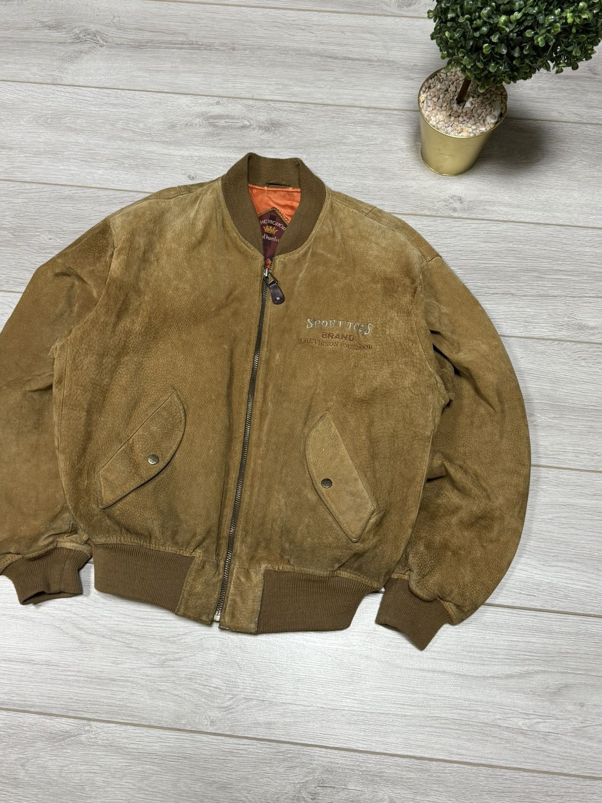 Chevignon Chevignon outdoor Korea leather suede bomber vintage deer Size US L / EU 52-54 / 3 - 3 Thumbnail