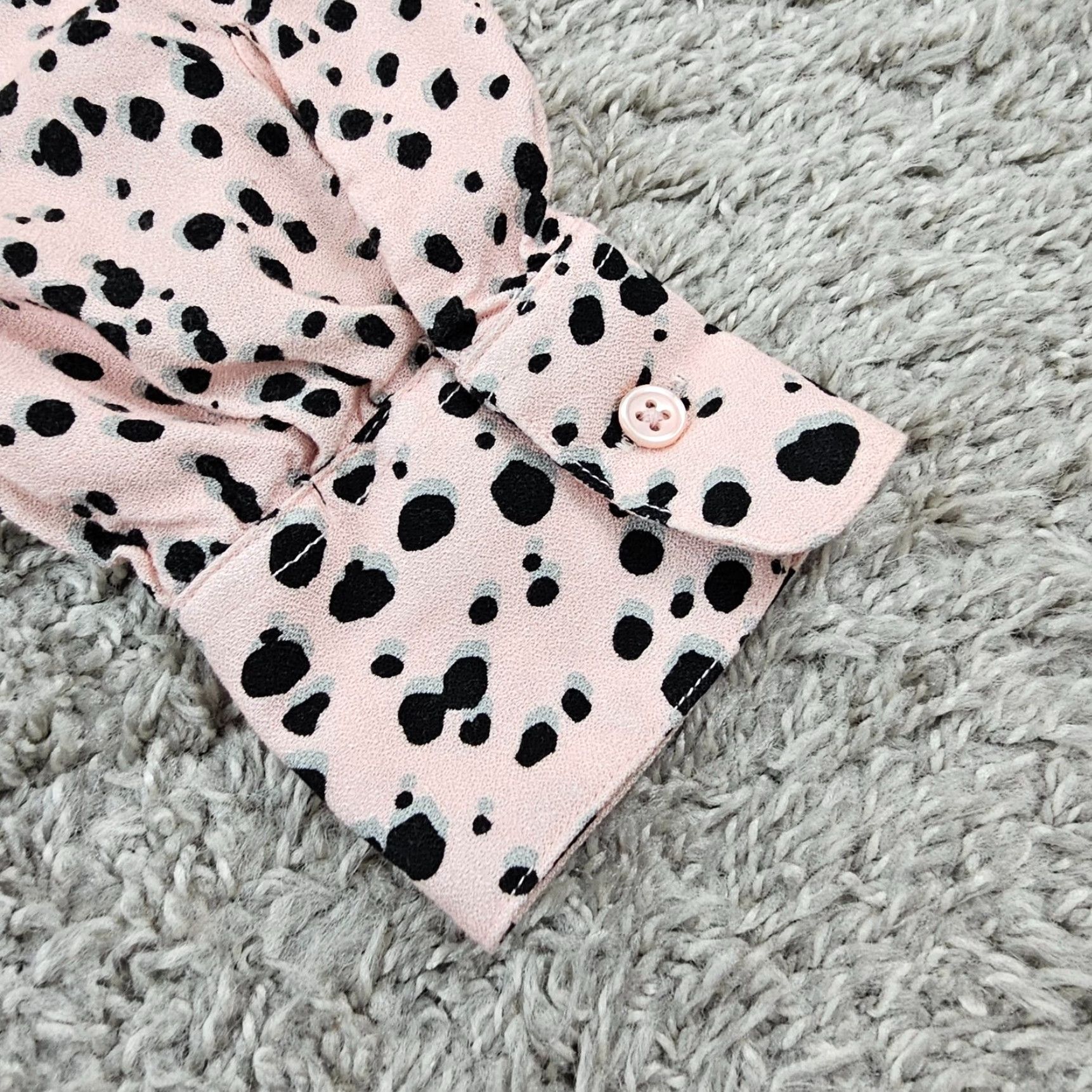 Pinko VINTAGE The Shirt Rochelle Behrens Button-Up Shirt Womens XS Pink Polka Dot Long Sleeve Size XS / US 0-2 / IT 36-38 - 6 Thumbnail