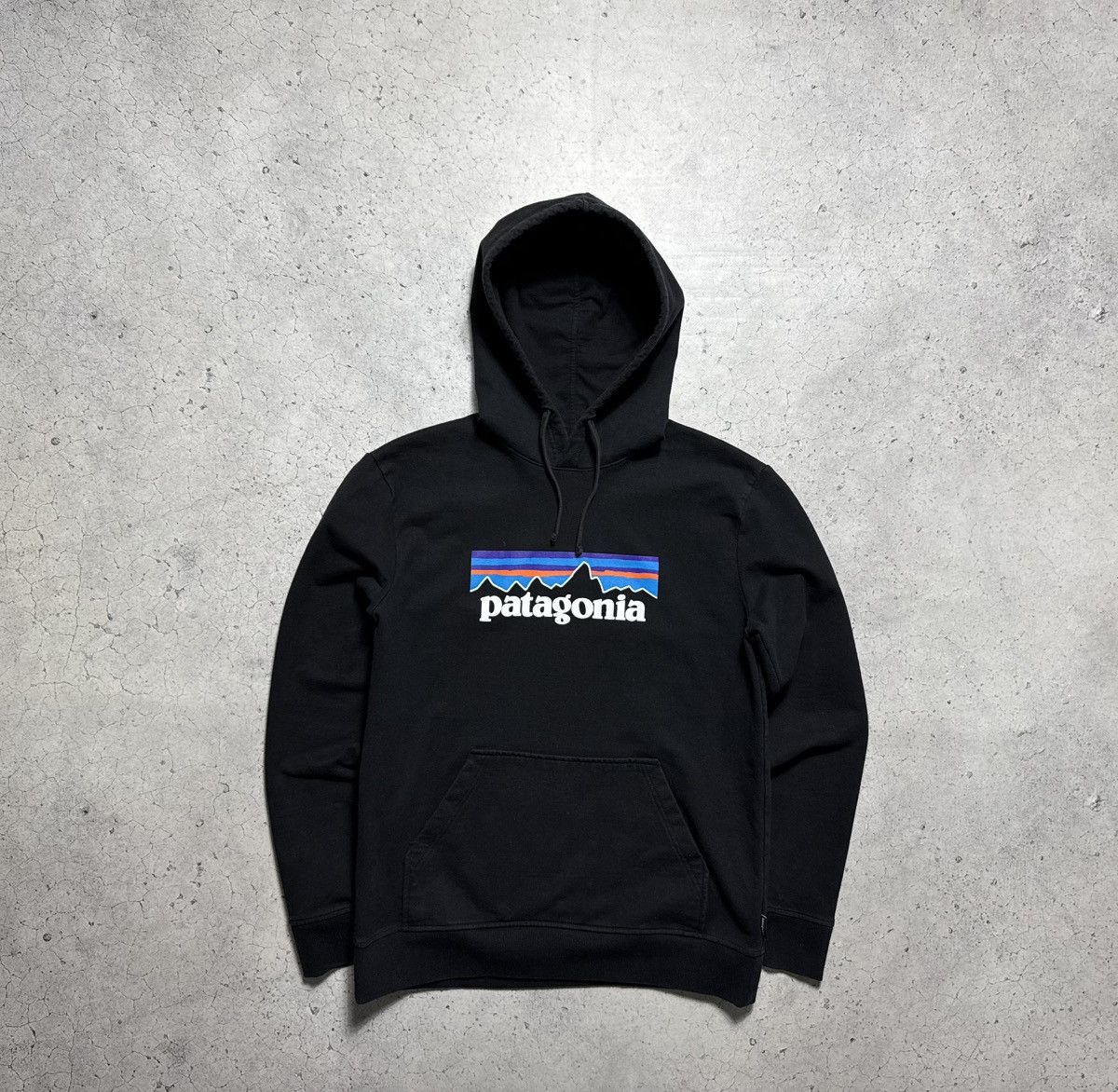 Patagonia Patagonia Big Logo Hoodie Black Size M Size US M / EU 48-50 / 2 - 1 Thumbnail