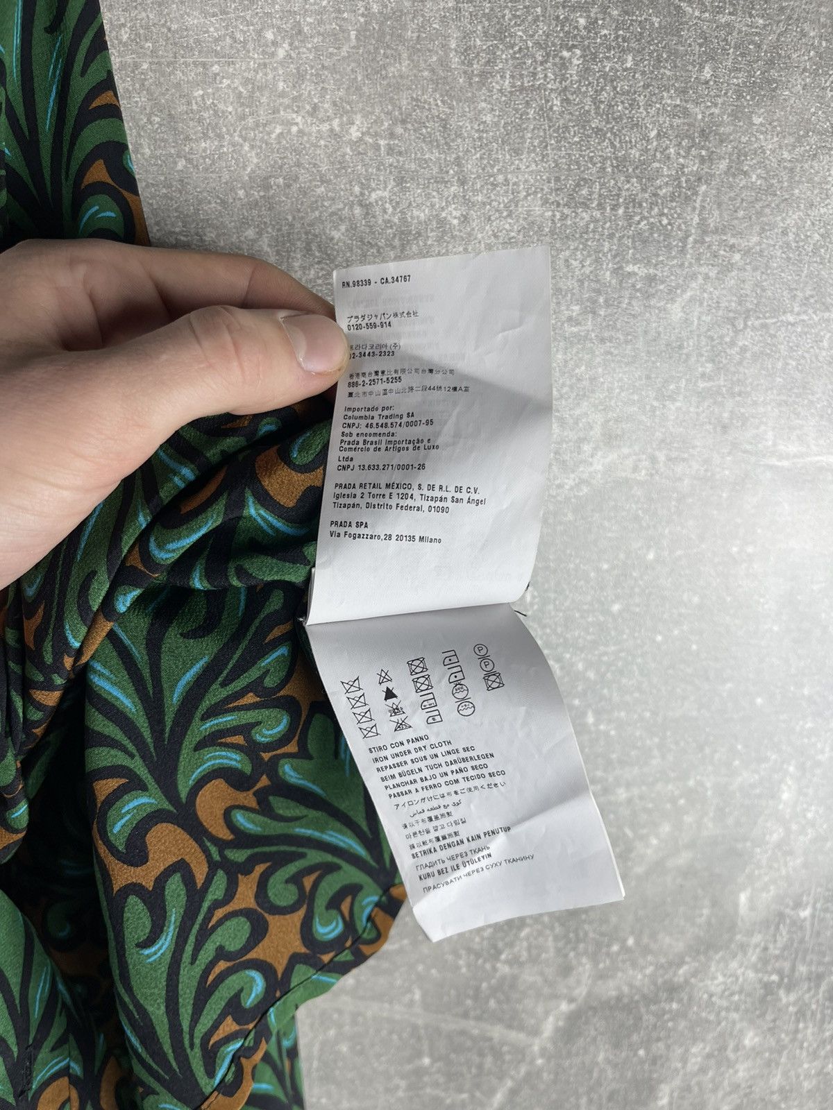 Miu Miu Miu Miu 100% SILK Baroque Print Button Up Shirt Green Brown Size S / US 4 / IT 40 - 11 Thumbnail