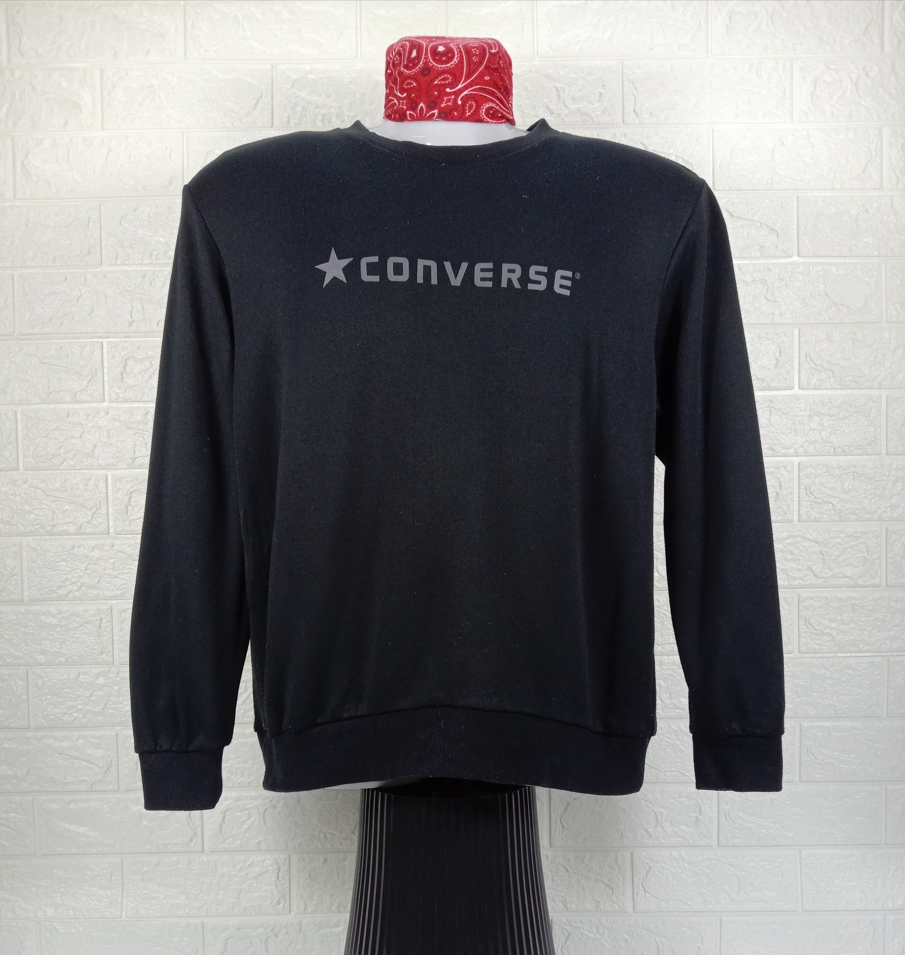 Converse Vintage Converse Black Sweatshirt Size M / US 6-8 / IT 42-44 - 1 Thumbnail
