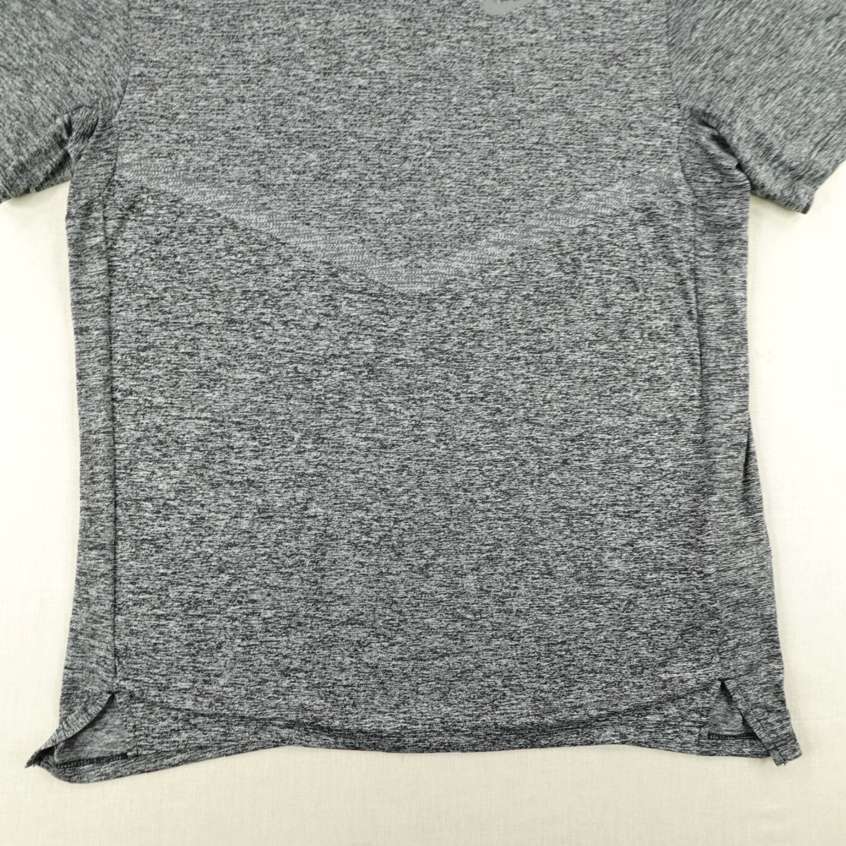 Nike VINTAGE Nike Dri-FIT Shirt Mens Small Gray Size US S / EU 44-46 / 1 - 3 Thumbnail