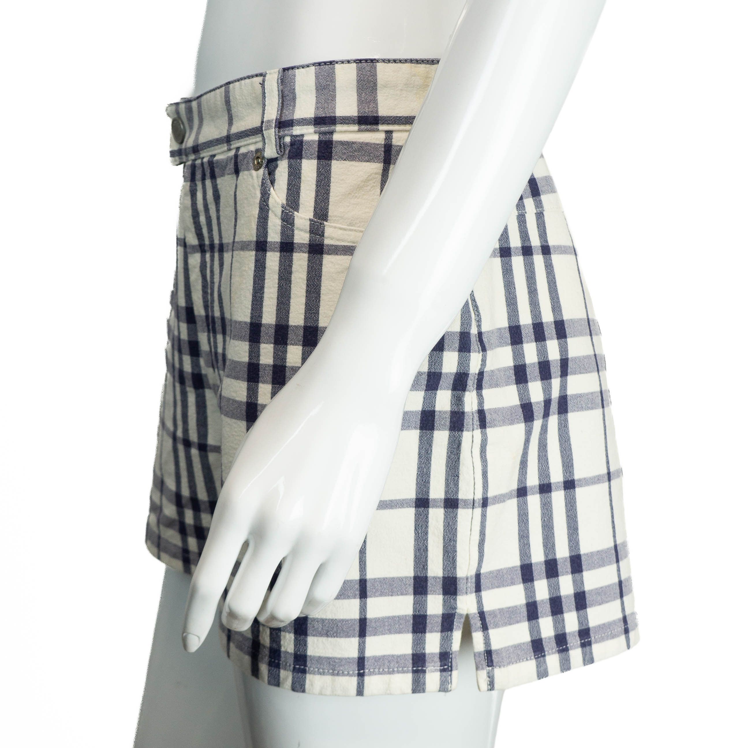 Burberry BURBERRY Check Monogram Women Shorts Vintage 00s Size 30" / US 8 / IT 44 - 2 Thumbnail