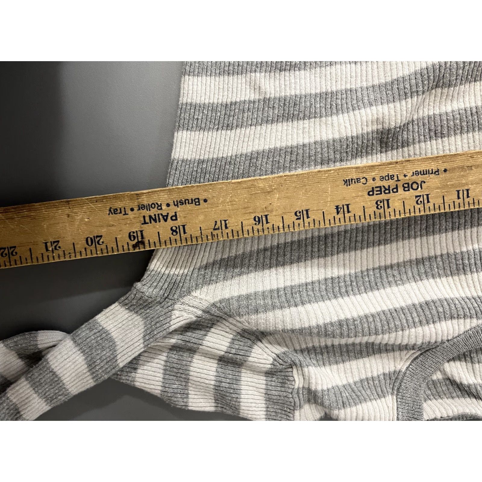 Gap GAP Size XS Crew Neck Sweater White & Gray Striped Women Lightweight Size XS / US 0-2 / IT 36-38 - 5 Thumbnail