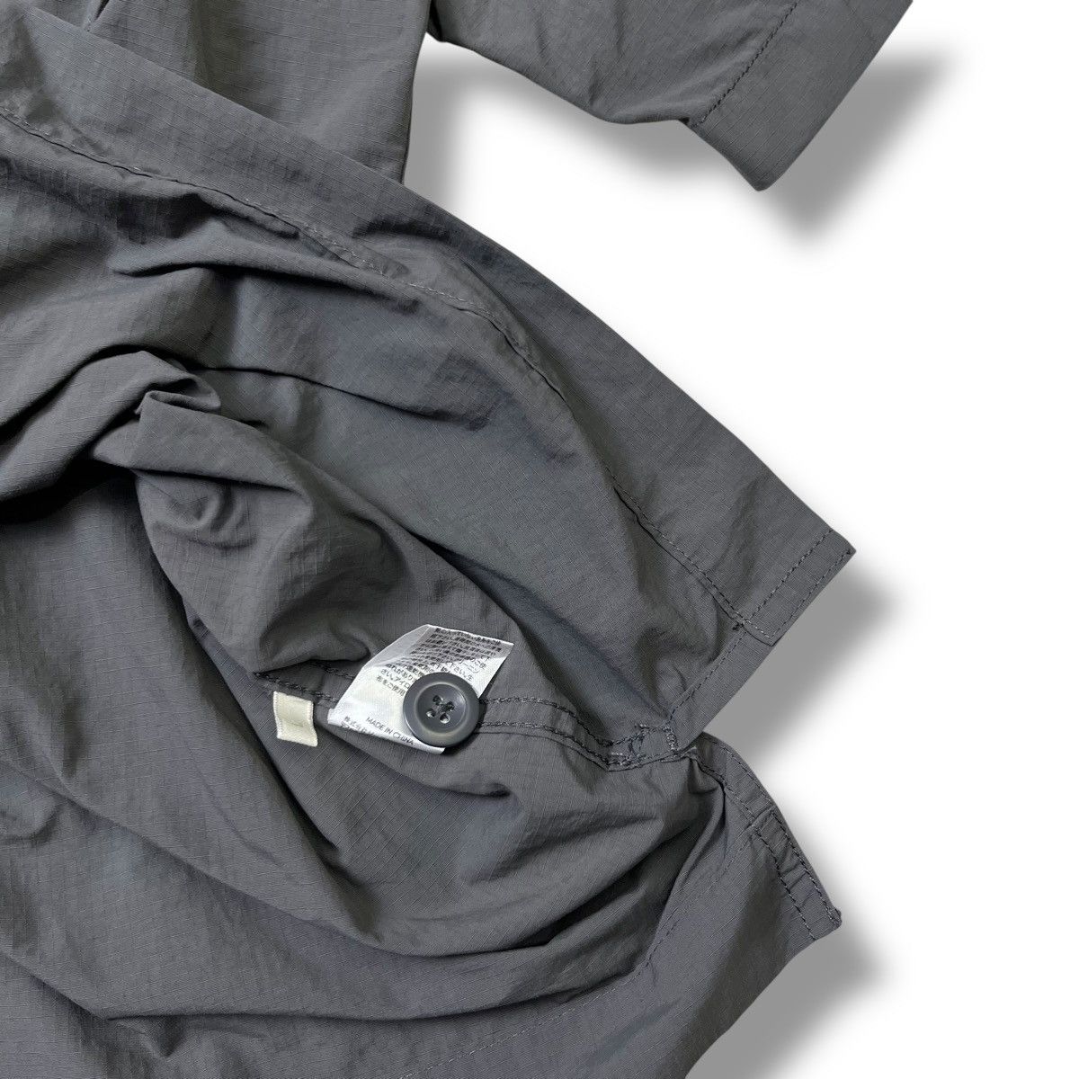 Vintage GU big pocket parachute button ups shirt boxy fit Size US L / EU 52-54 / 3 - 4 Thumbnail