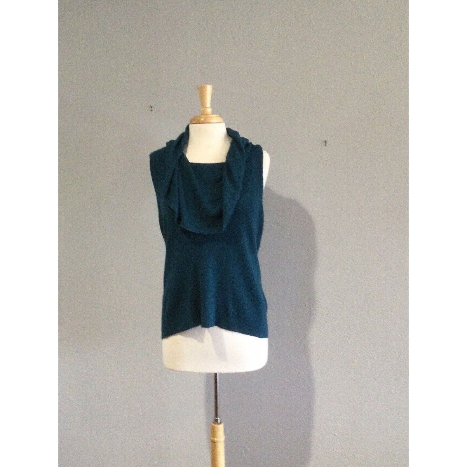 Other Dressbarn Shawl Sleeve/Shoulder Pullover Stretch Top 22/24 Size 4XL / US 24-26 - 5 Thumbnail