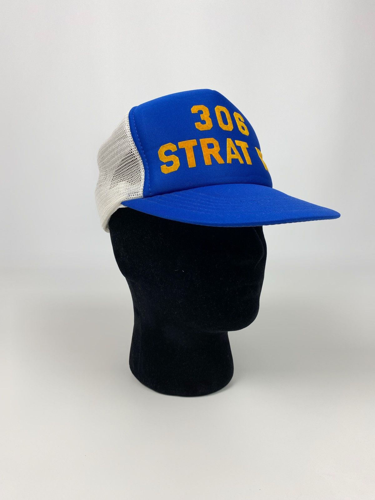 Vintage 1990’s Vintage US Air Force 306th Strategic Wing Trucker Hat Size ONE SIZE - 4 Thumbnail