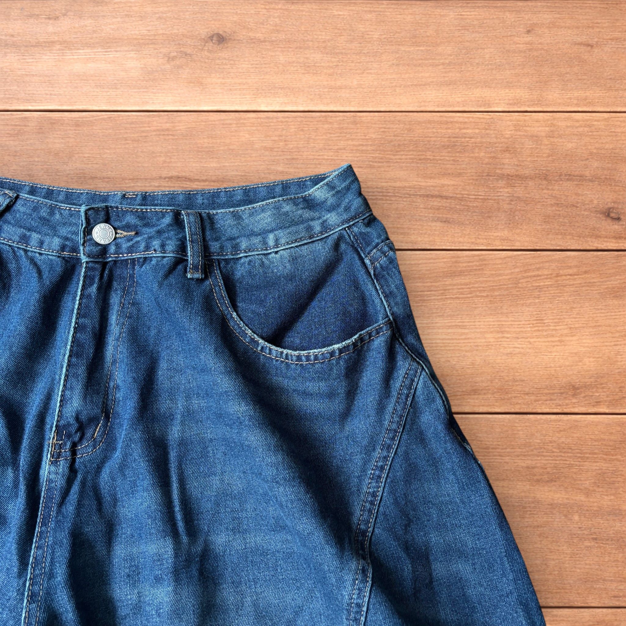 Japanese Brand Super baggy wide leg balloon fit jeans in blue. Size US 32 / EU 48 - 3 Thumbnail