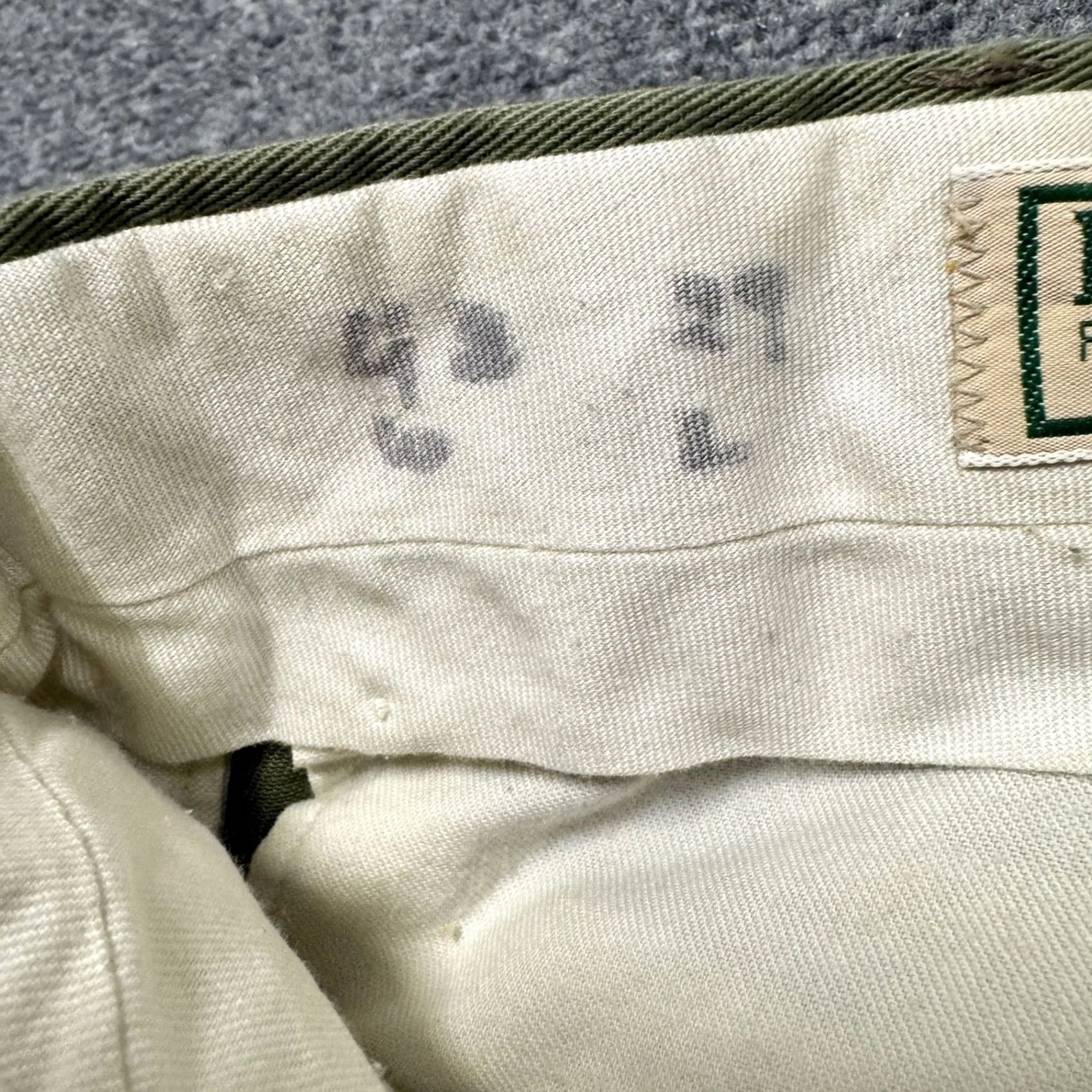 Vintage VINTAGE L.L.Bean Pants Dress Pants Men 42x28 Olive Green Cotton Blend Made In USA Distressed Inseam 28 Men Size US 42 / EU 58 - 4 Thumbnail