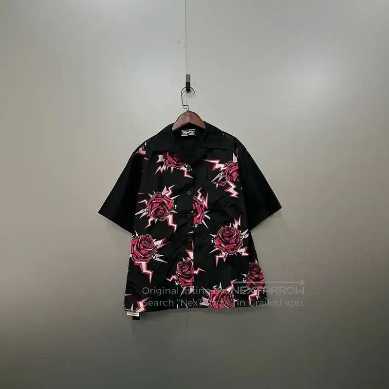 Prada Prada Black Short Sleeve Shirt with Floral Print. Size US M / EU 48-50 / 2 - 1 Thumbnail
