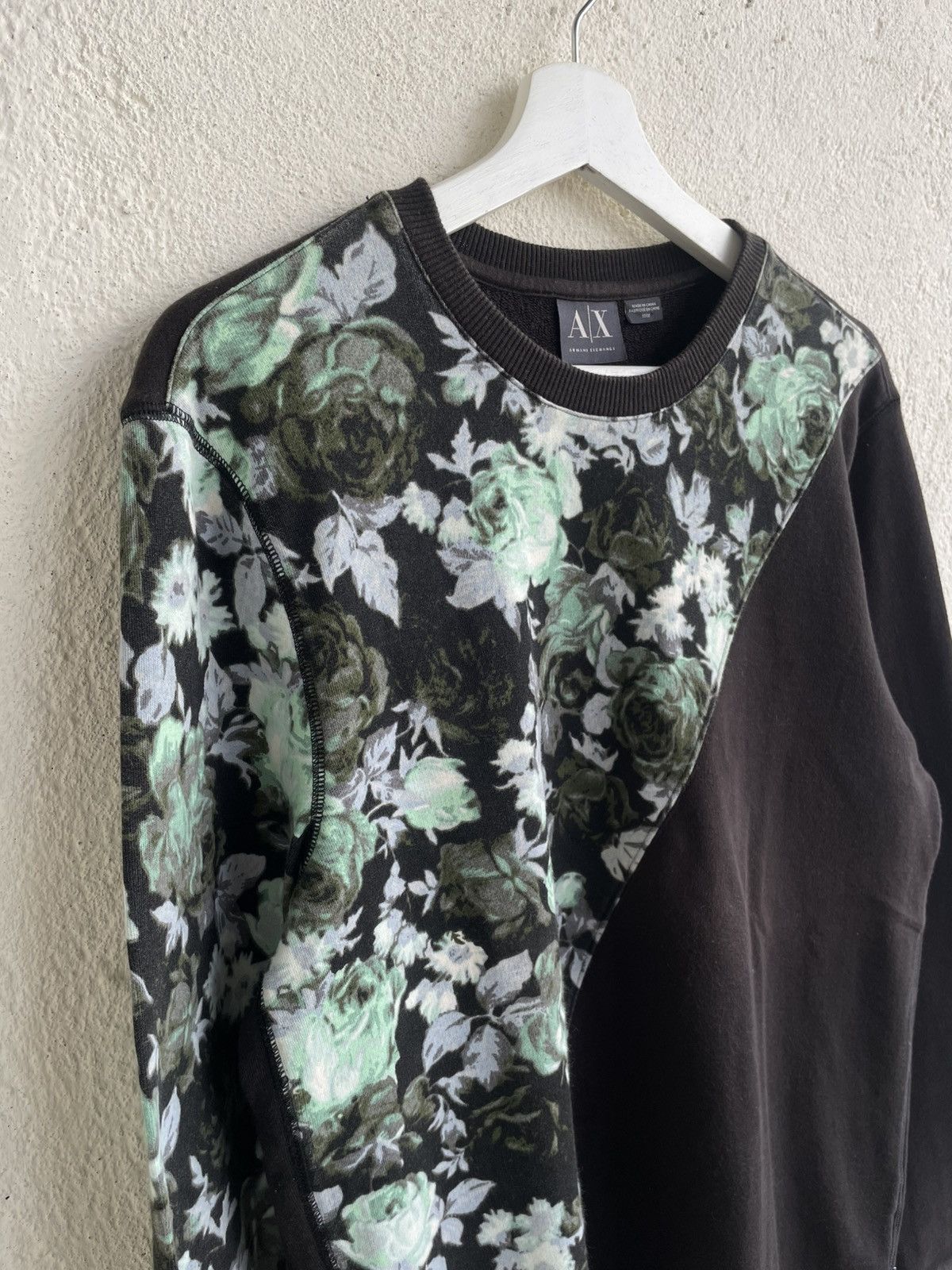 Undercover 2000s Armani Exchange asymmetrical floral Panel Ifsix Maison Size US M / EU 48-50 / 2 - 4 Thumbnail