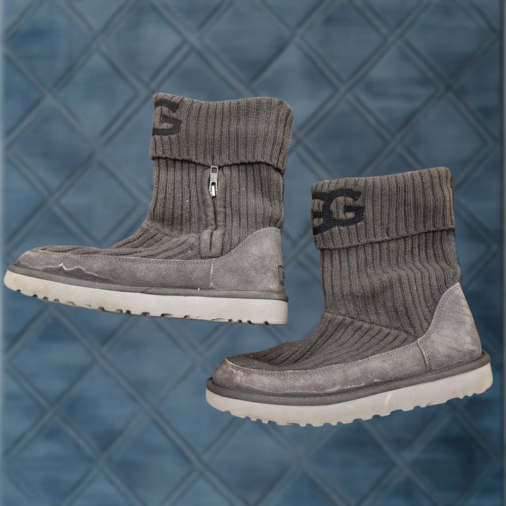 Ugg UGG Boots Womens Sock Mid-Calf Zip Gray Suede 8 US 39 EU 39 Winter Casual Shoes Womens Mens Size US 8 / IT 38 - 1 Thumbnail