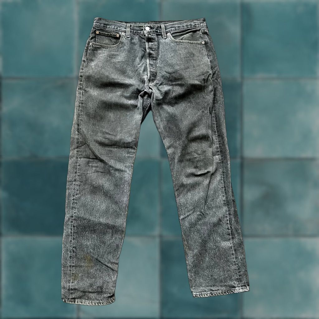 Levi's VINTAGE Levi's 501 Jeans 90s Black Gray Button Fly Adult 38x34 Classic Straight Fit Mens Size US 38 / EU 54 - 1 Thumbnail