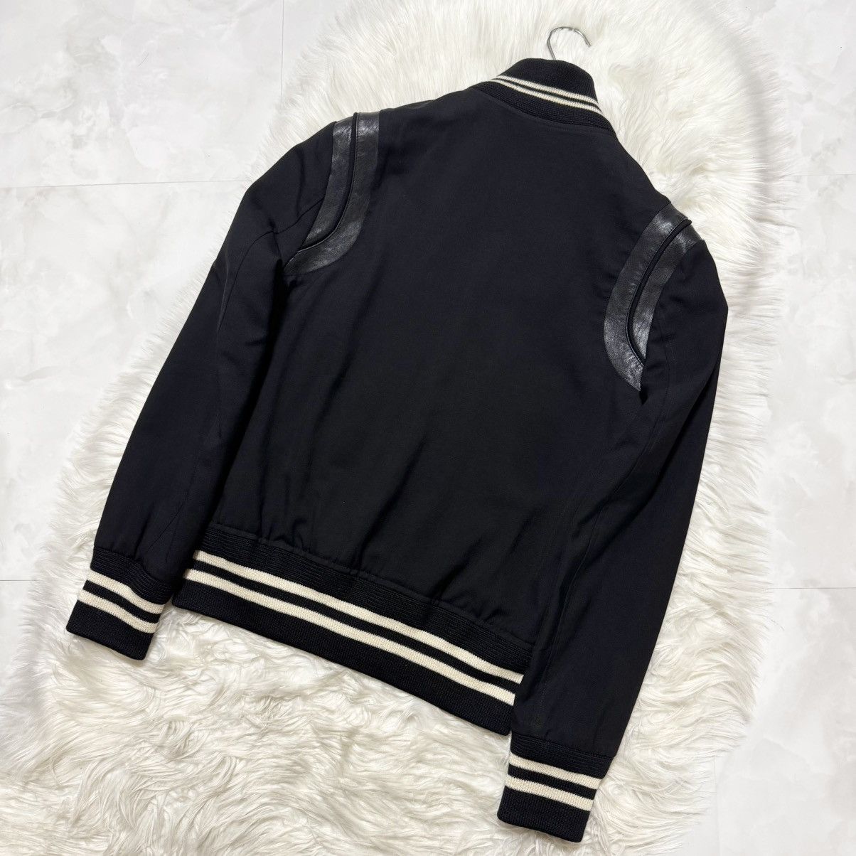 Saint Laurent Paris Authentic, Classic Saint Laurent Paris Teddy Jacket Size US S / EU 44-46 / 1 - 10 Thumbnail