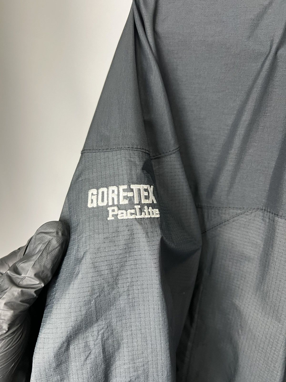 Berghaus Vintage BERGHAUS GORE-TEX PACLITE SHELL TREKKING Jacket Size L / US 10 / IT 46 - 3 Thumbnail