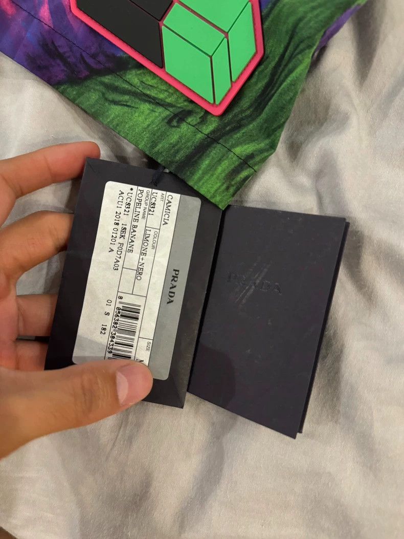 Prada Prada Impossible True Love Shirt 2501-Nextarrow Size US S / EU 44-46 / 1 - 5 Thumbnail