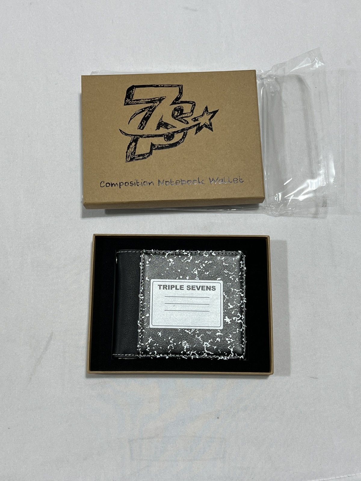 TRIPLE SEVENS Triple Sevens Notebook Wallet Size ONE SIZE - 1 Thumbnail