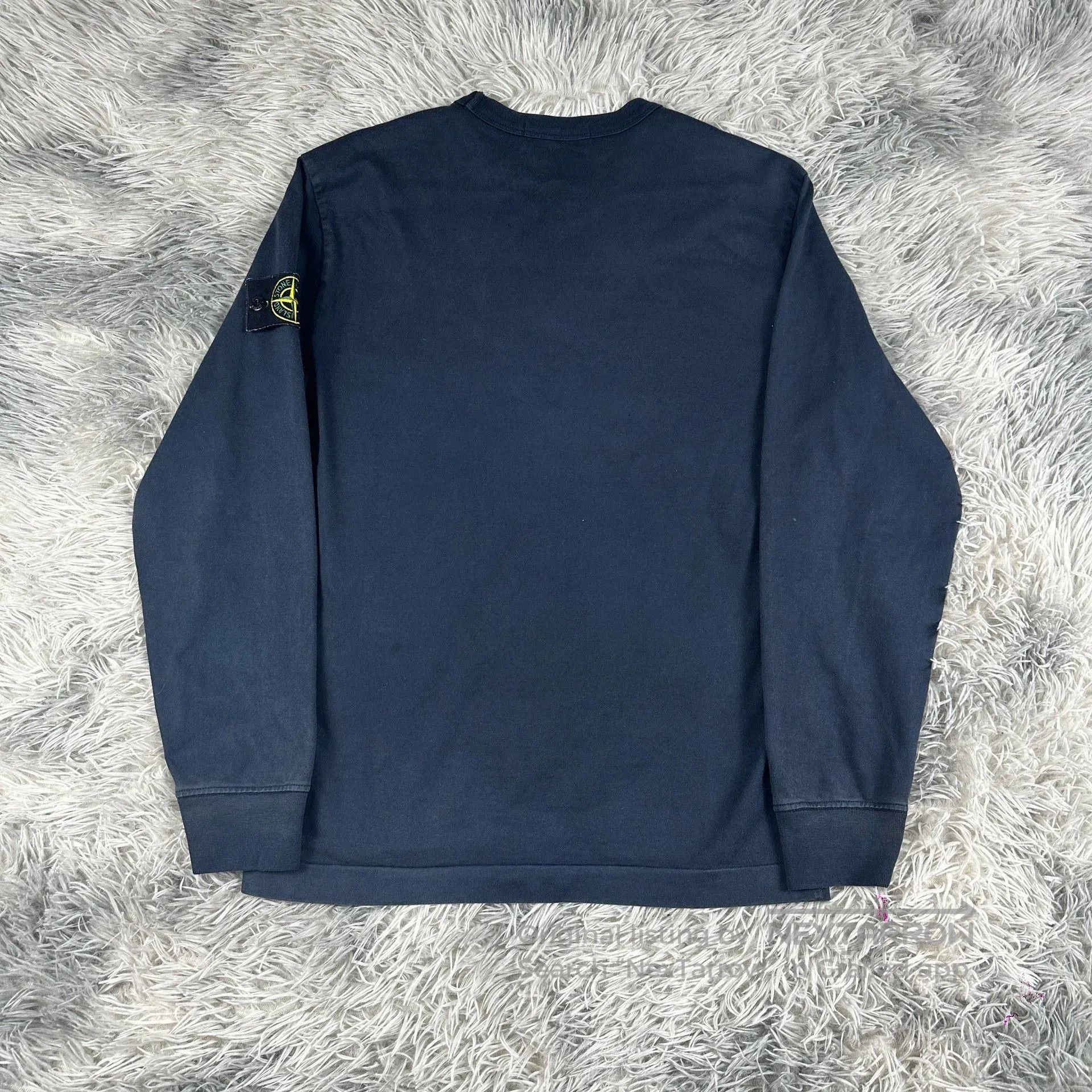 Stone Island stone island navy blue basic sweatshirt size S. Size US S / EU 44-46 / 1 - 5 Thumbnail