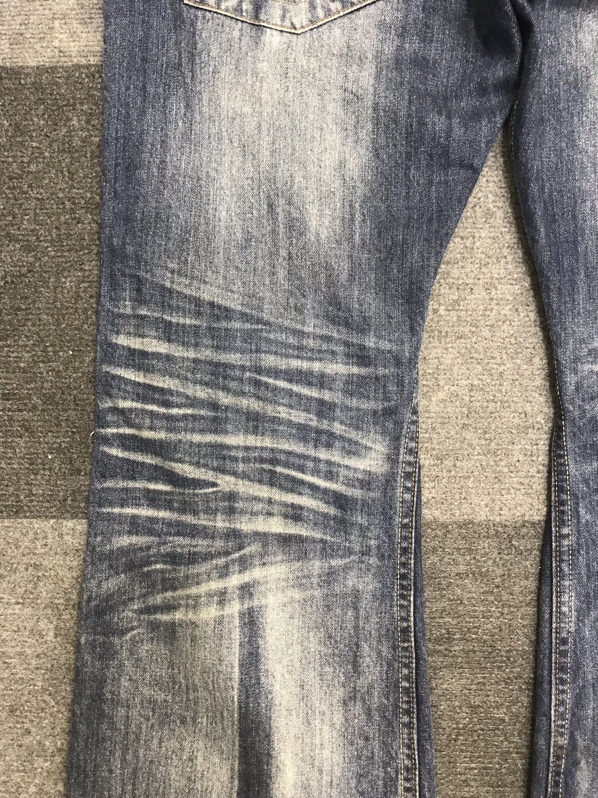 Japanese Brand 💥FLARE💥INSANE Root Three RARE FADES FLARE DENIM F446 Size US 36 / EU 52 - 15 Thumbnail