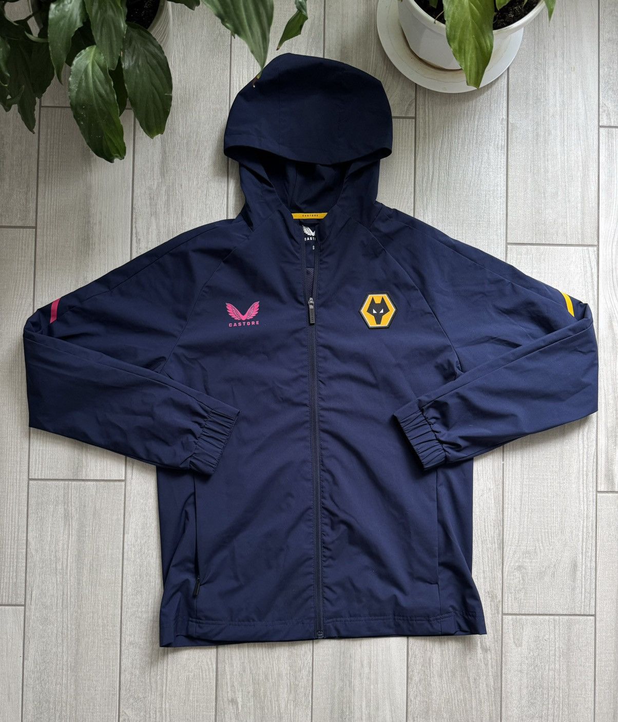 Castore Wolverhampton Wanderers castore jacket soccer jersey Size US S / EU 44-46 / 1 - 1 Thumbnail
