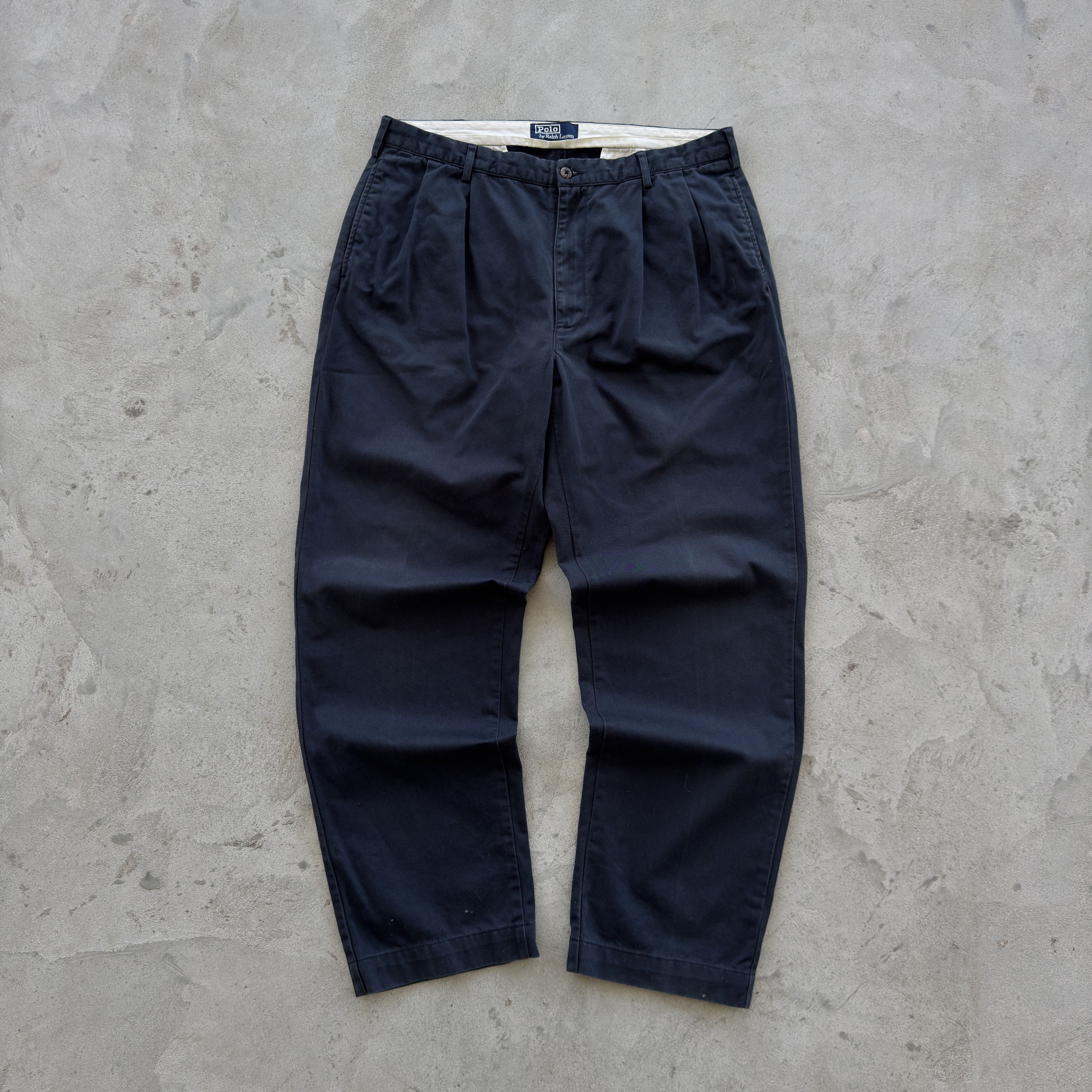 Polo Ralph Lauren Polo Ralph Lauren Chatfield Pleated Chino Trousers Pants Size US 38 / EU 54 - 2 Thumbnail