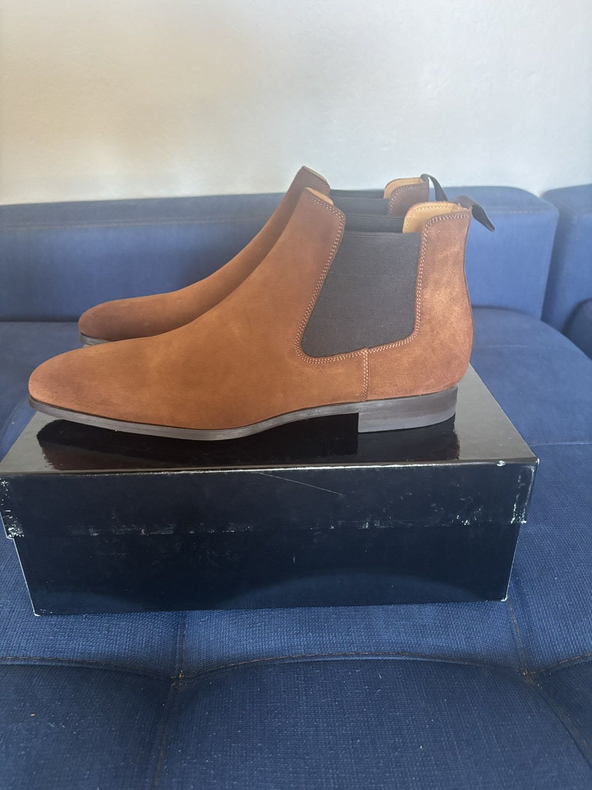 Magnanni New Magnanni Cognac Suede Boots (Size 10 - True 10.5/11) Size US 10 / EU 43 - 6 Thumbnail
