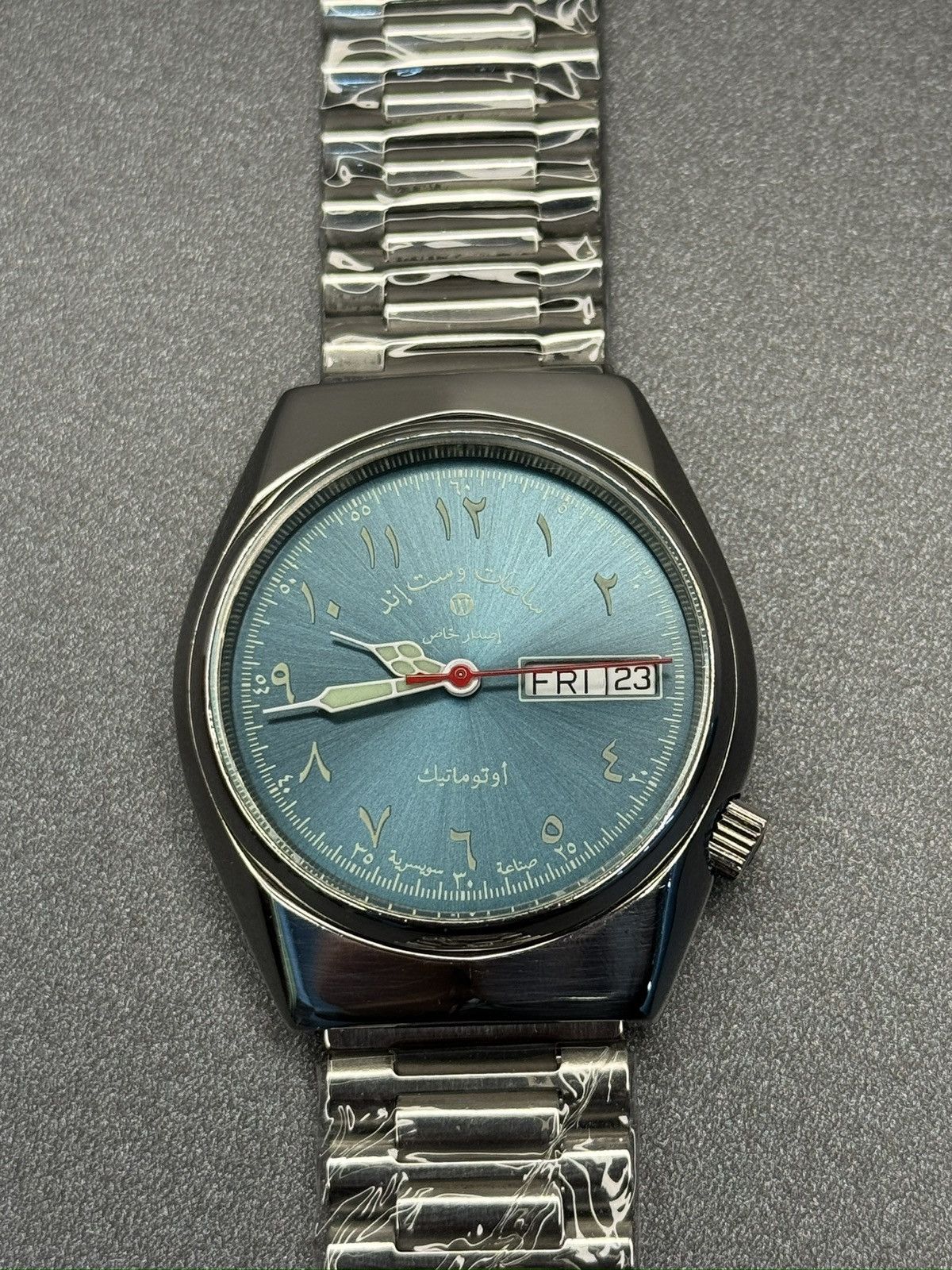 Vintage WEST END WATCH CO ARABIC DIAL Size 36 - 2 Thumbnail