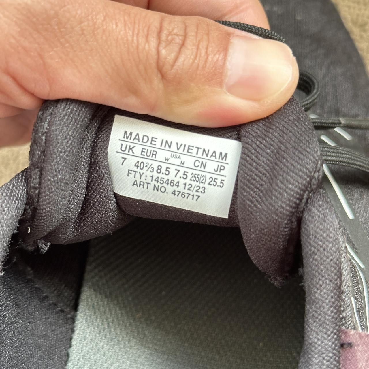 Pas Normal Studios x Salomon Aero Glide 2