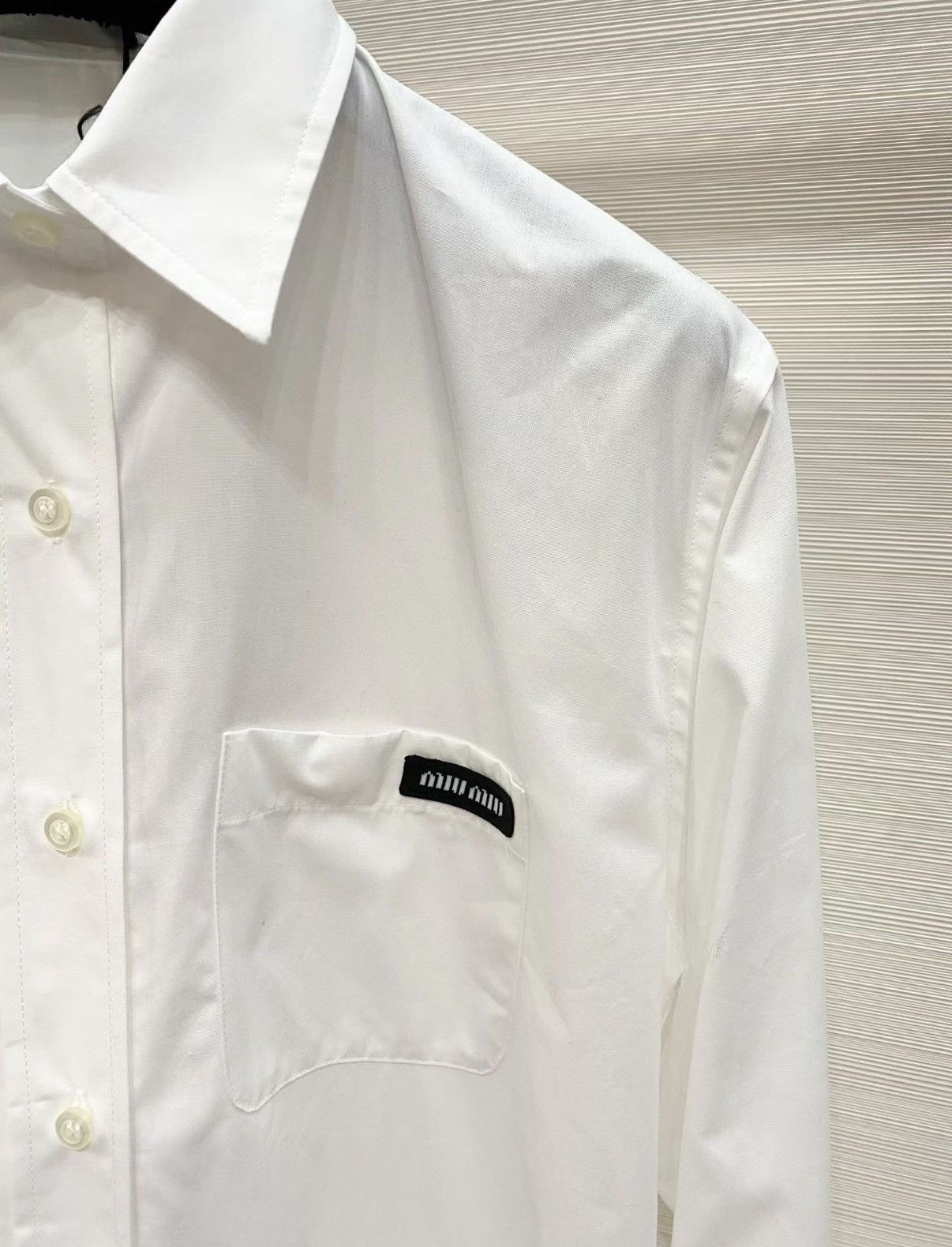 Miu Miu Miu Miu Classic White Long Sleeve Shirt J33 Size XS / US 0-2 / IT 36-38 - 4 Thumbnail