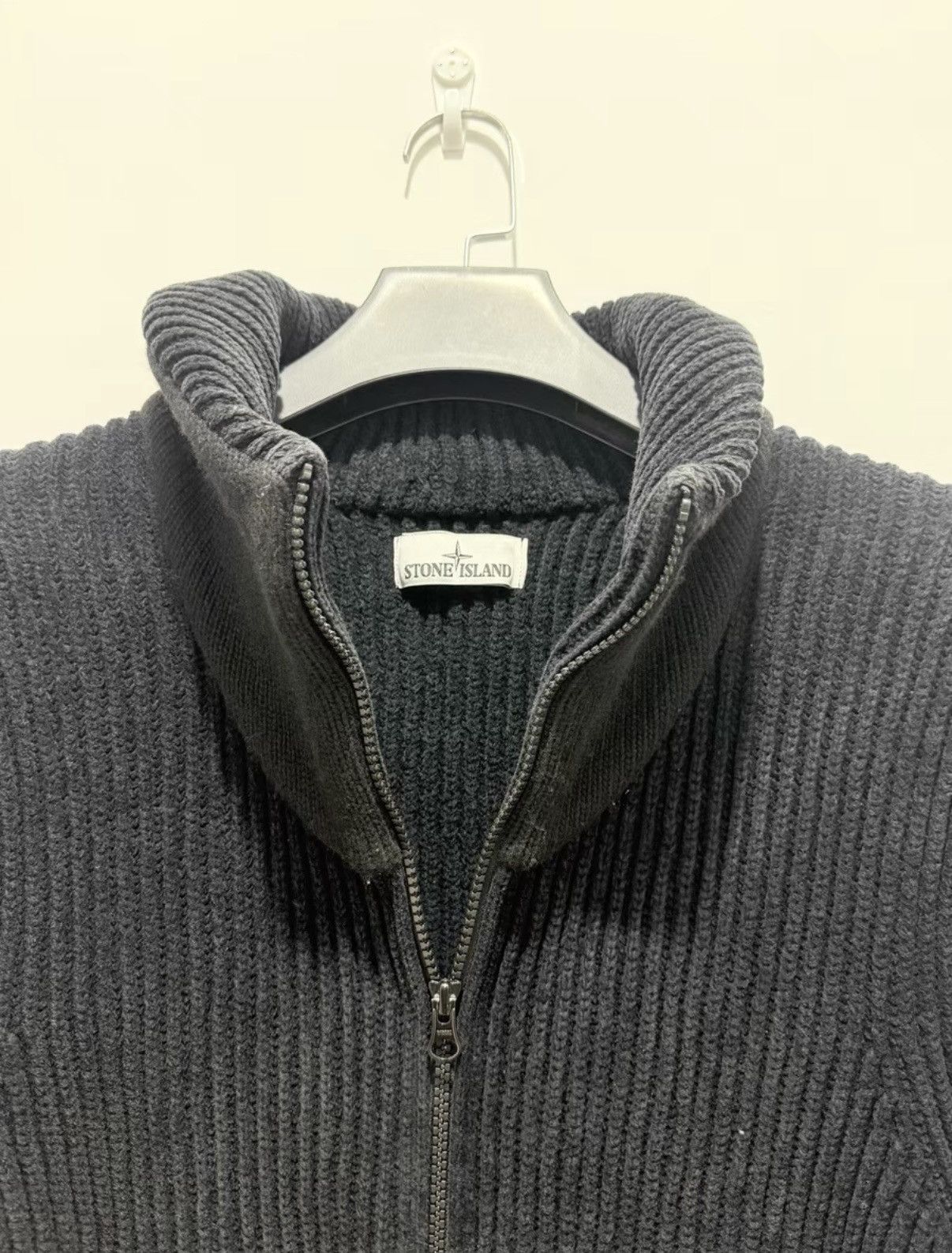 Stone Island 【STONE ISLAND】21Aw Black Contrast High-Neck Sweatshirt Size US L / EU 52-54 / 3 - 3 Thumbnail