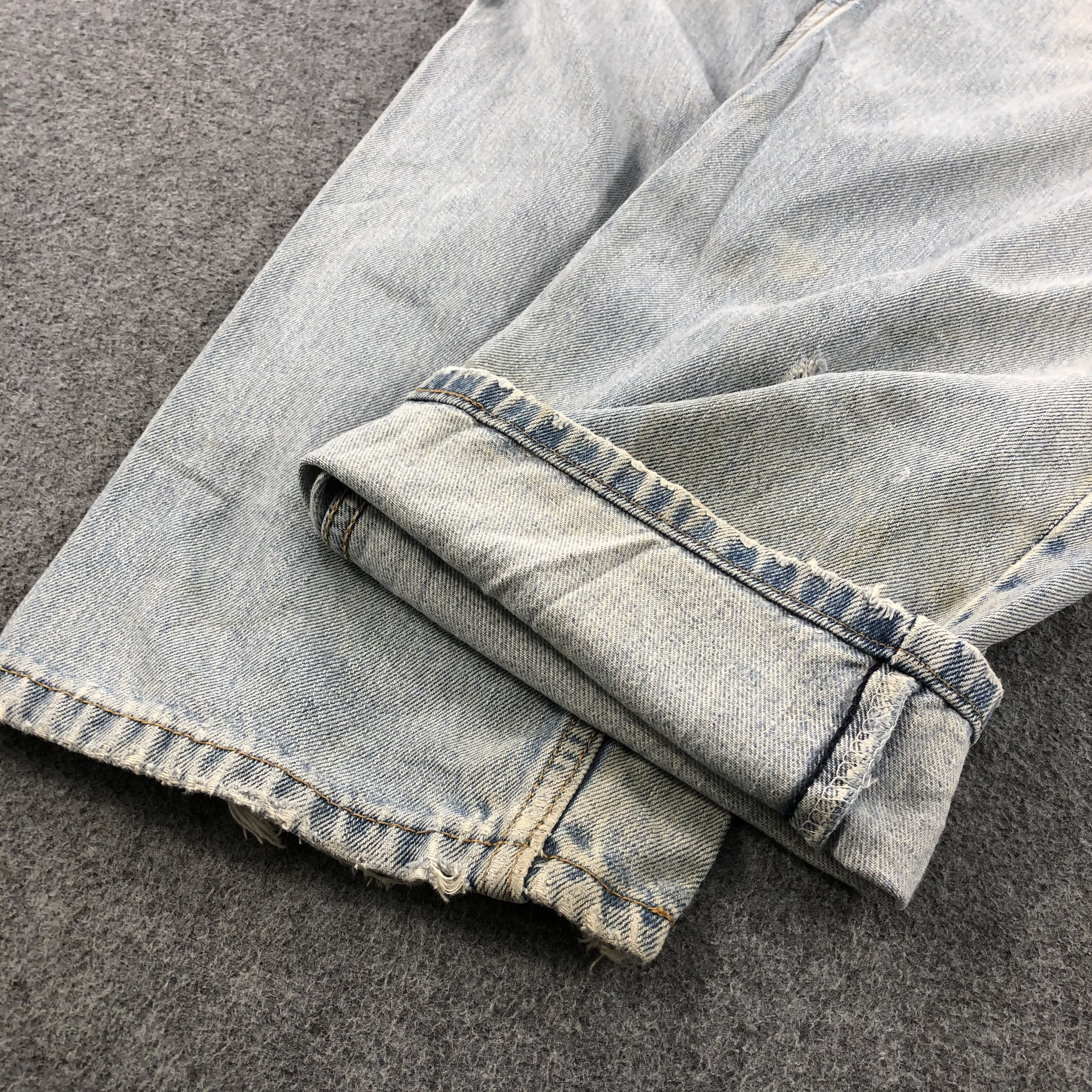 Levi's × Vintage Vintage Light Wash Levis 550 Jeans-JM1758 Size US 35 - 6 Thumbnail