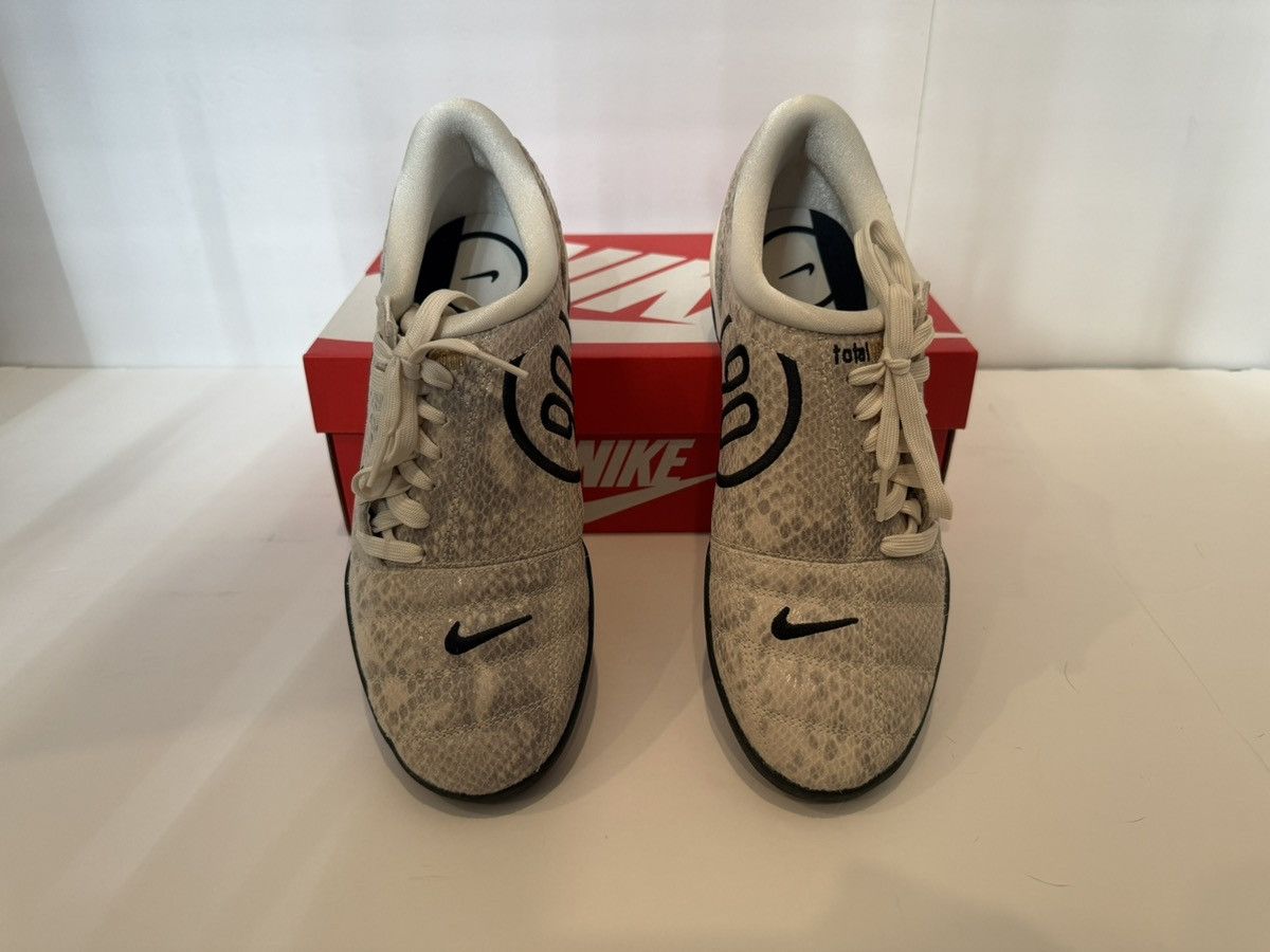 Nike WMNS NIKE T90 SE Size US 10.5 / IT 40.5 - 1 Thumbnail