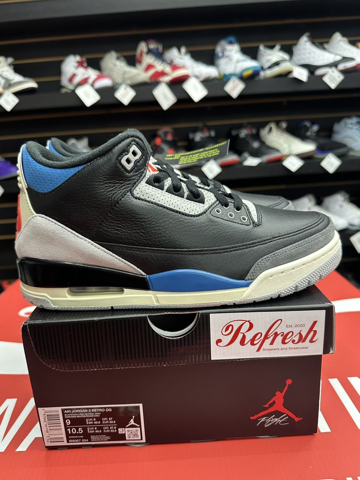 Jordan Brand Air Jordan 3 Rare Air Size 9 Size US 9 / EU 42 - 1 Thumbnail