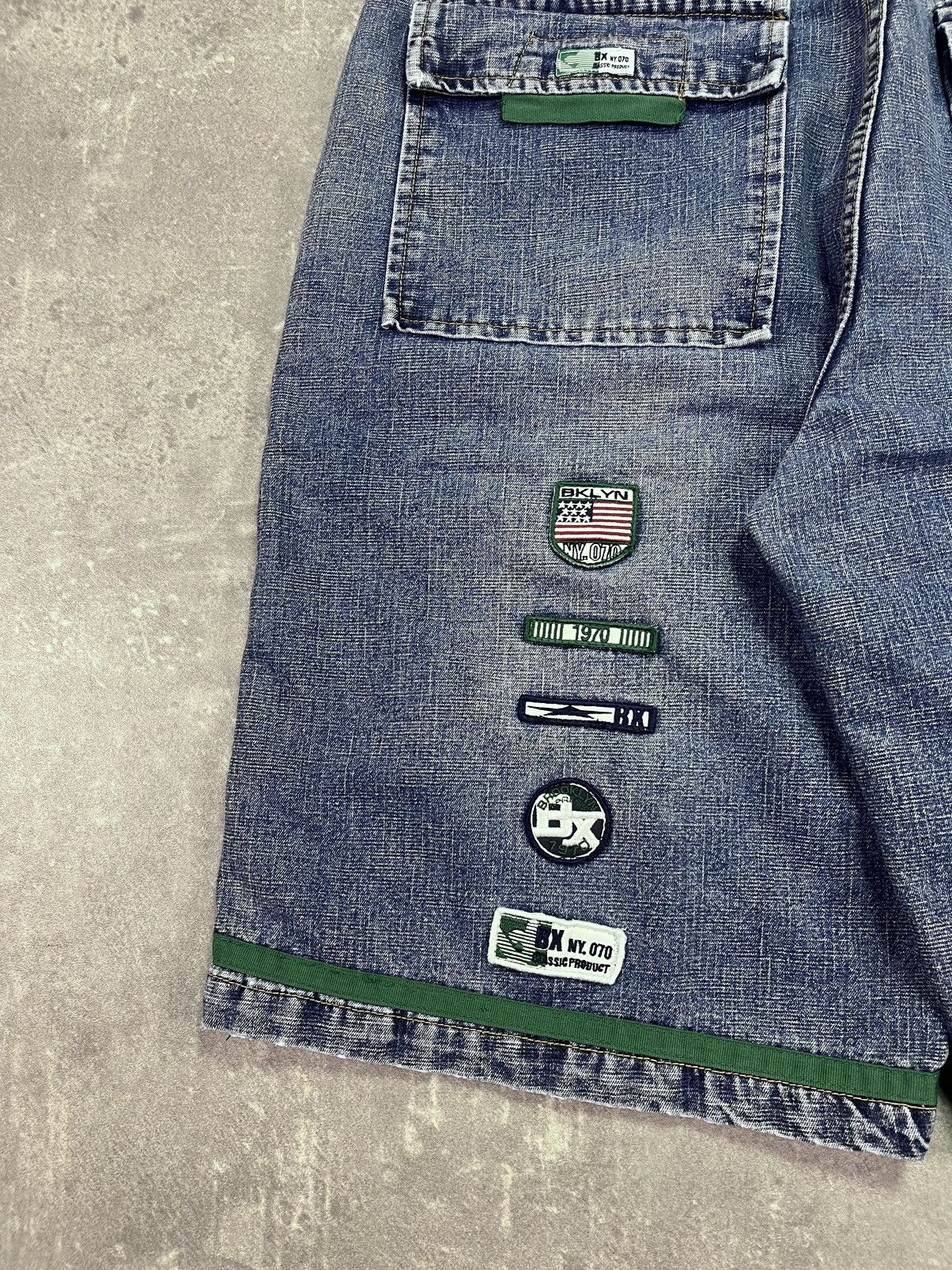 Brooklyn Xpress Brooklyn Xpress Mega Baggy Y2K Patches Denim Jorts Shorts 36 Size US 36 / EU 52 - 11 Thumbnail
