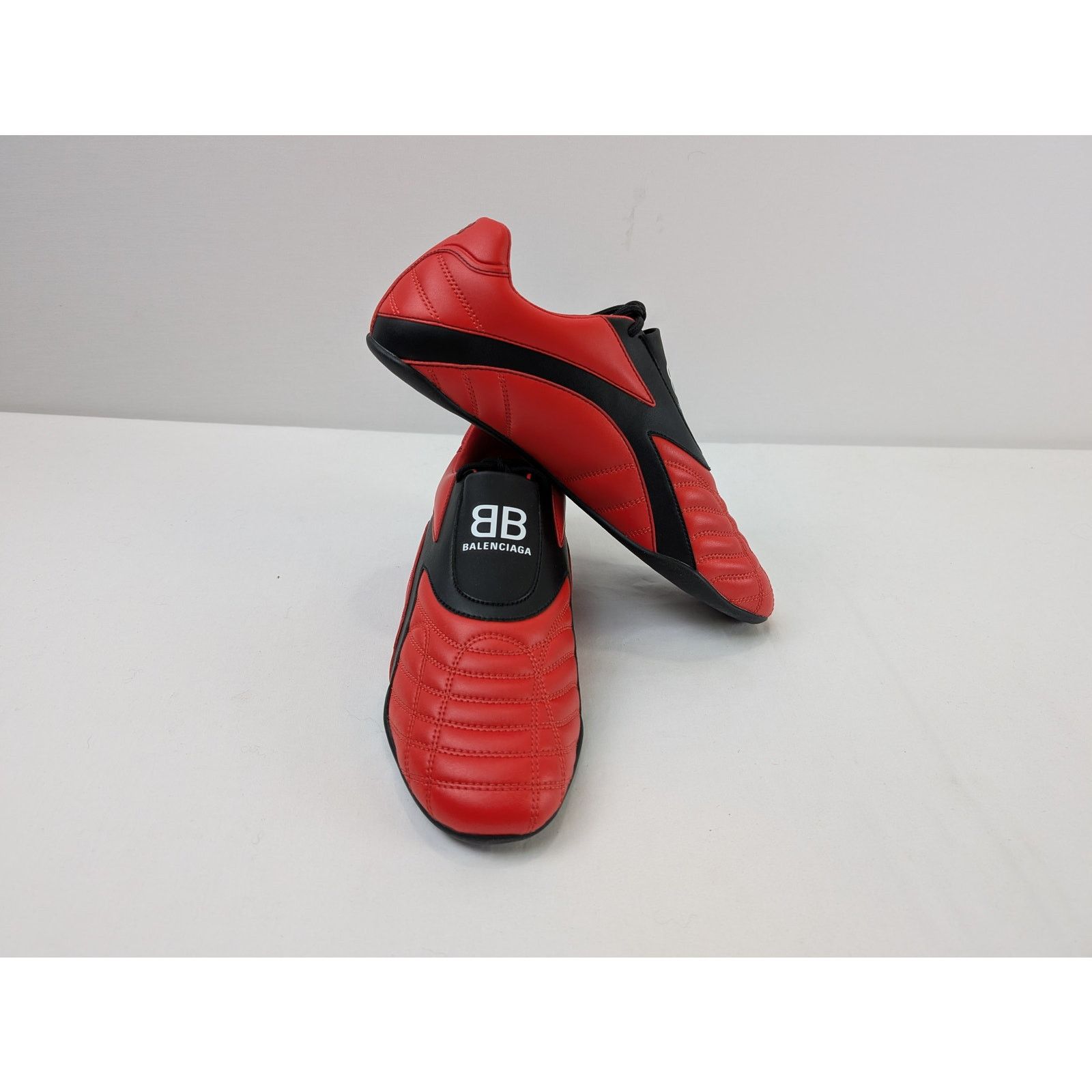 Balenciaga o1rshd1 Matt Leather Free Material Zen Sneaker in Red/Black Size US 9 / EU 42 - 18 Thumbnail