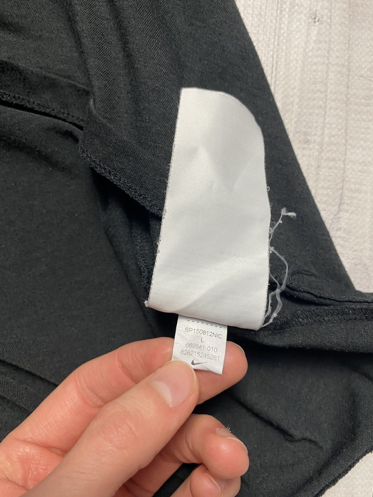 Nike Vintage Nike Tee central big logo wolf 🐺 Size US L / EU 52-54 / 3 - 6 Thumbnail