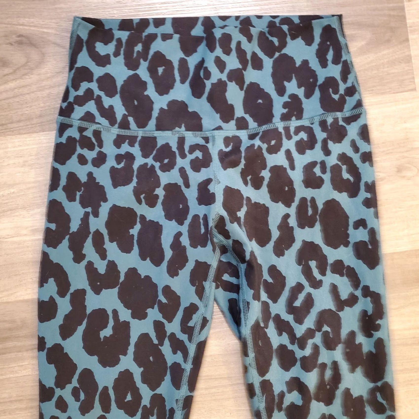 Vintage FLEO Leggings Womens M Stretch Teal Blue Black Cheetah Print Ankle Mid Rise Logo Athletic Activewear Sports Fitness Size 32" / US 10 / IT 46 - 3 Thumbnail