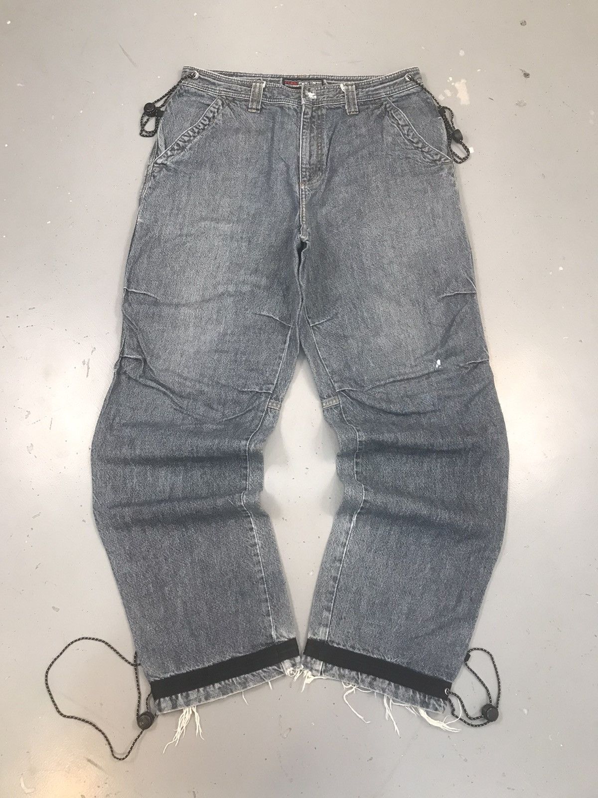 Fubu × Vintage Rare vintage Fubu apparel company embroidered cargo denim Size US 34 / EU 50 - 2 Thumbnail