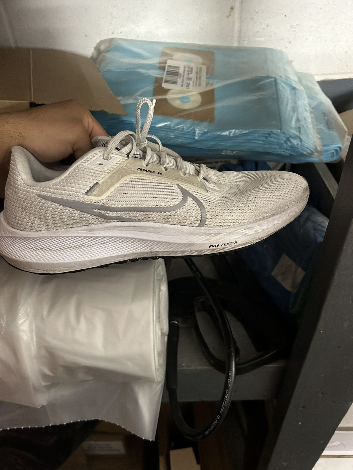 Nike Nike Air Zoom Pegasus 40 Size US 11 / EU 44 - 4 Thumbnail