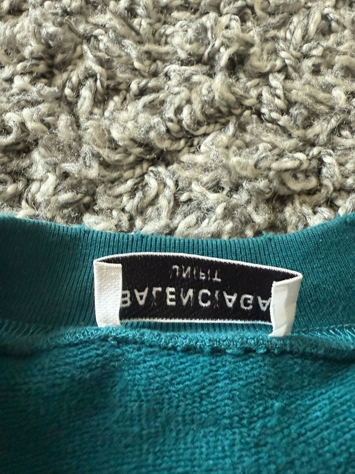 Balenciaga Balenciaga Distressed Crewneck Size US M / EU 48-50 / 2 - 6 Thumbnail