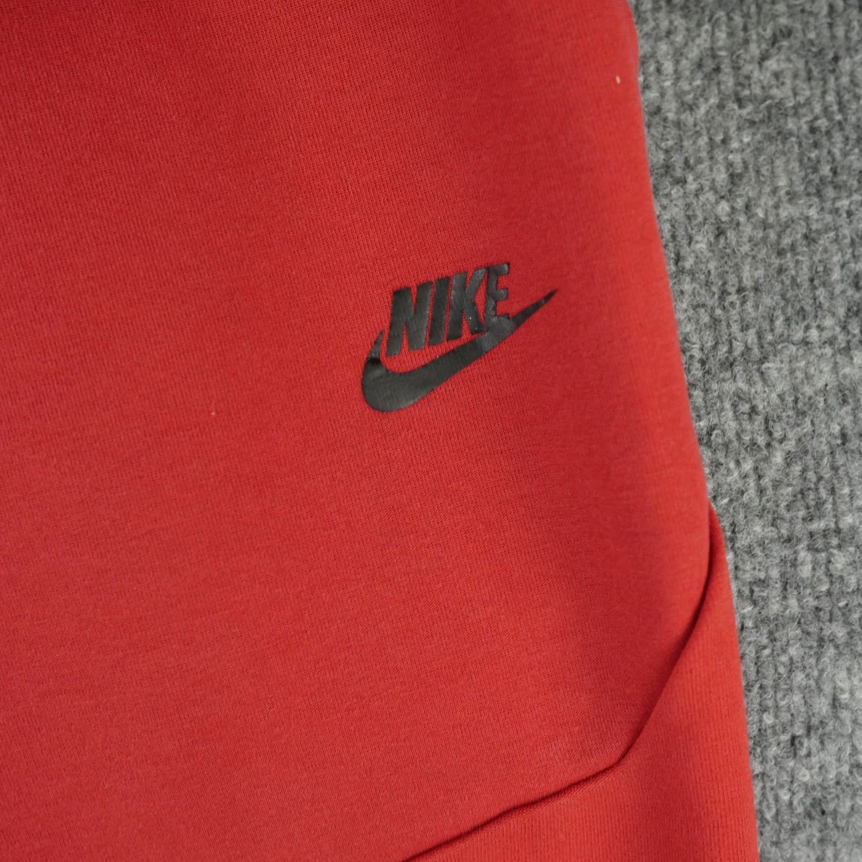Nike Nike Tech Fleece Pants Mens M Red Jogger Sweatpants with Zip Pocket CU4495-657 Size US 31 - 3 Thumbnail